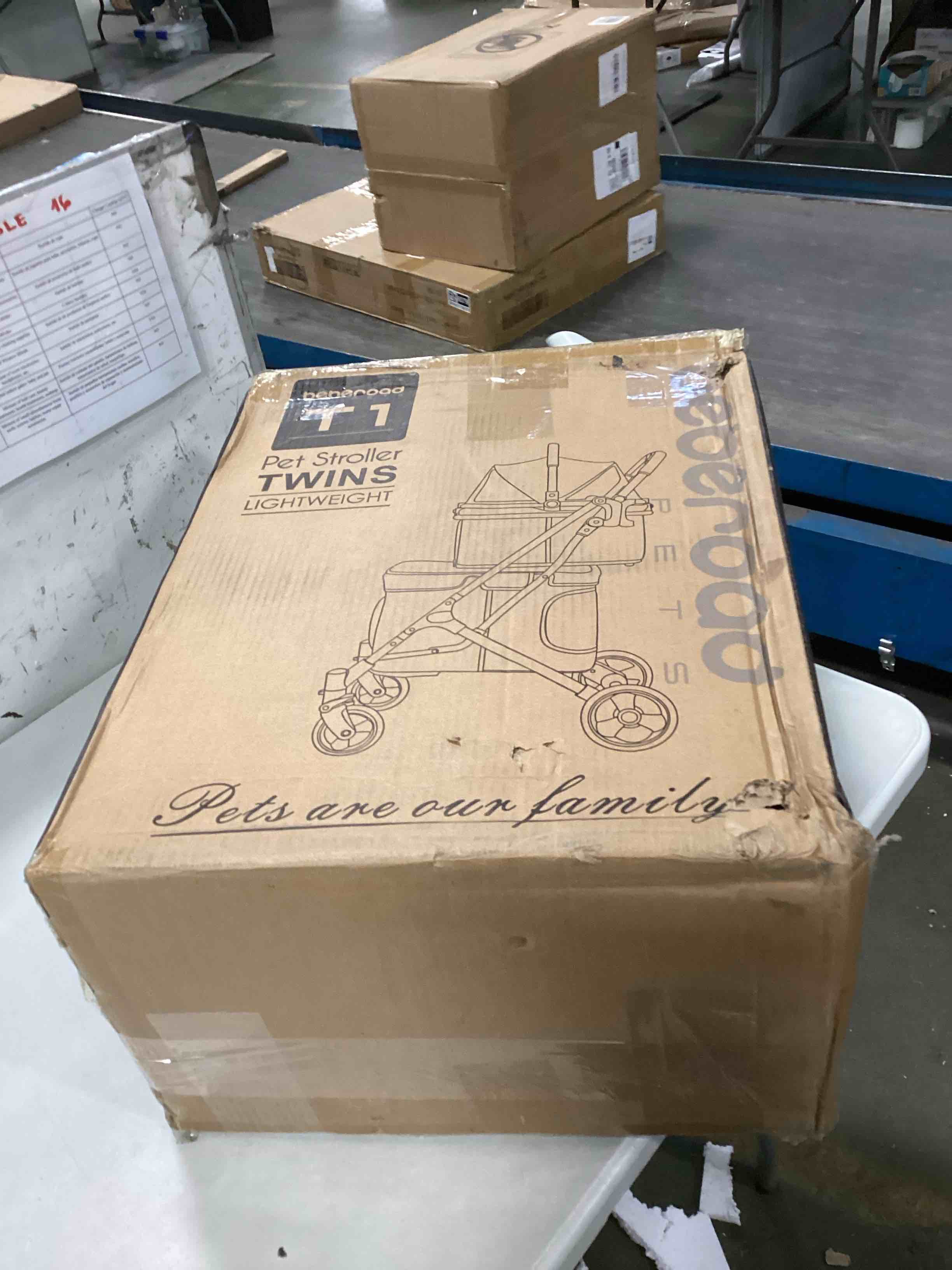 https://s3.amazonaws.com/lotting-images-prod/bidfta/TEA1488515_1736605178016.jpeg