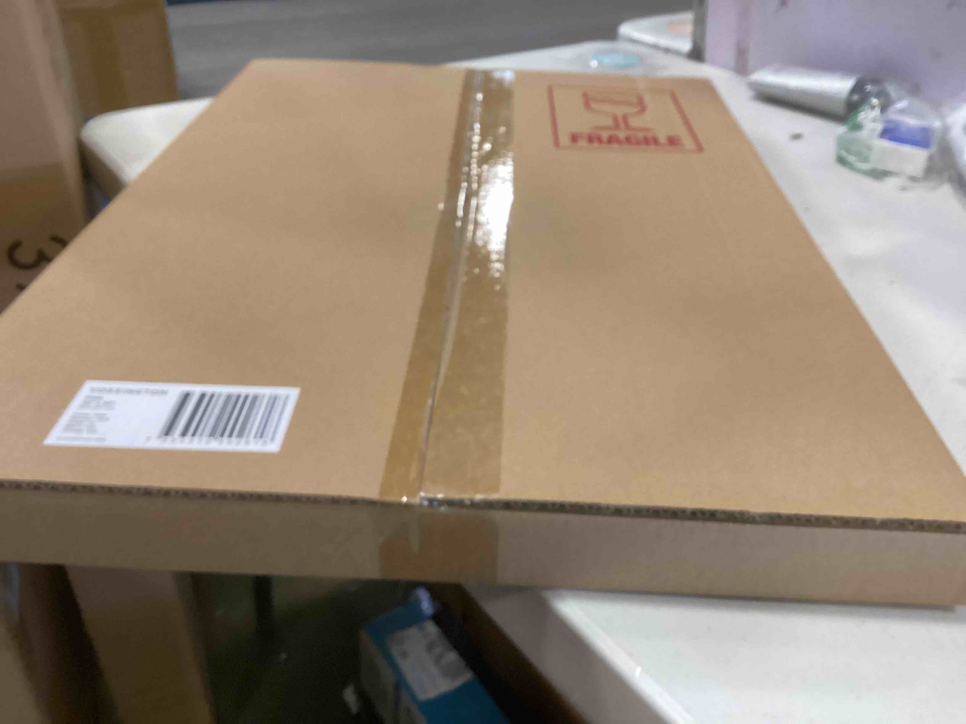 https://s3.amazonaws.com/lotting-images-prod/bidfta/TEA1488780_1736795387693.jpeg