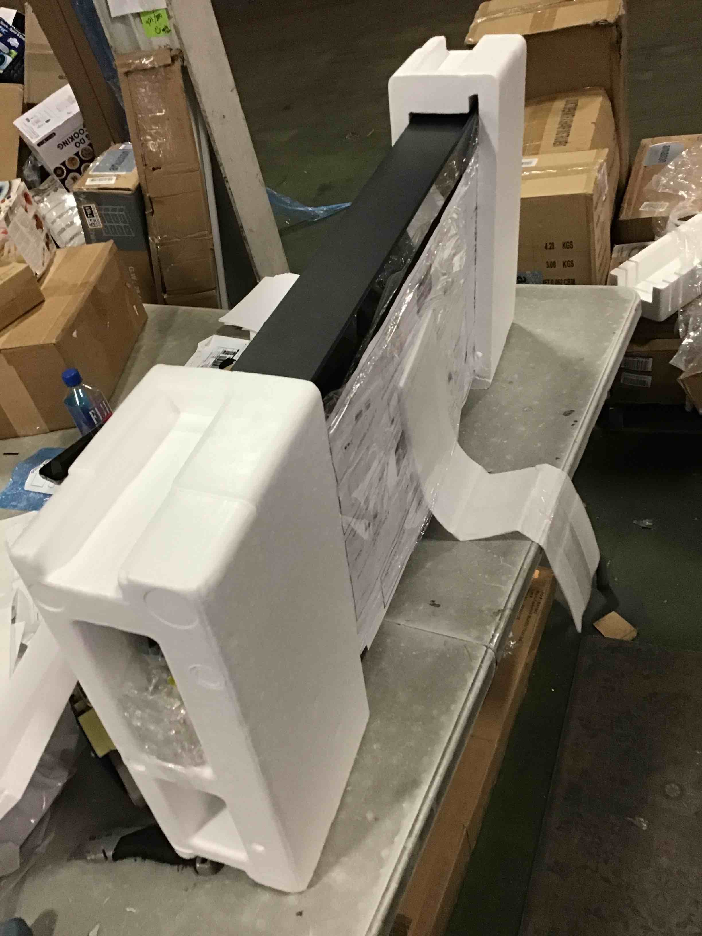 https://s3.amazonaws.com/lotting-images-prod/bidfta/TEA1489323_1734122440983.jpeg