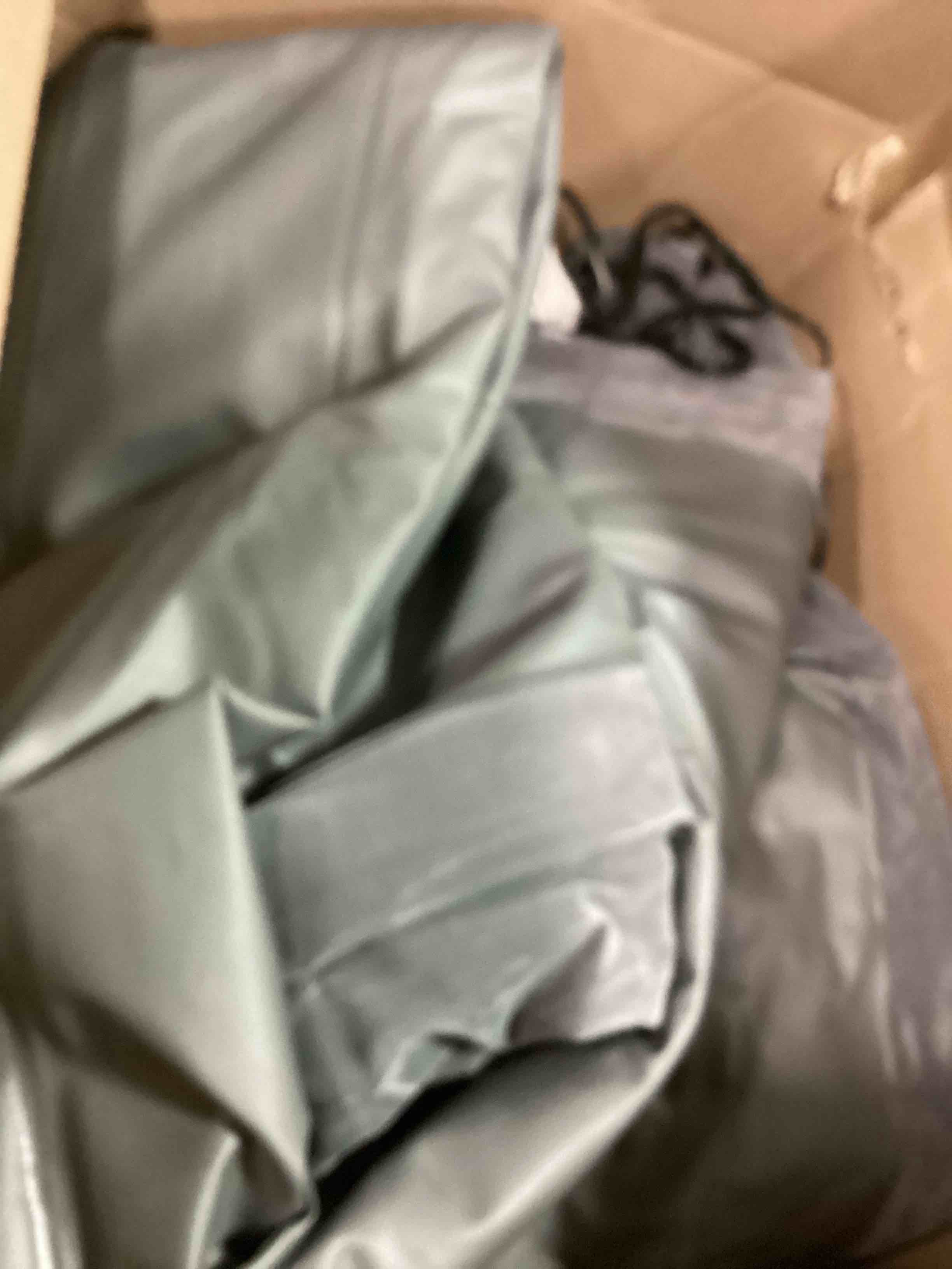 https://s3.amazonaws.com/lotting-images-prod/bidfta/TEA1490148_1734972834702.jpeg