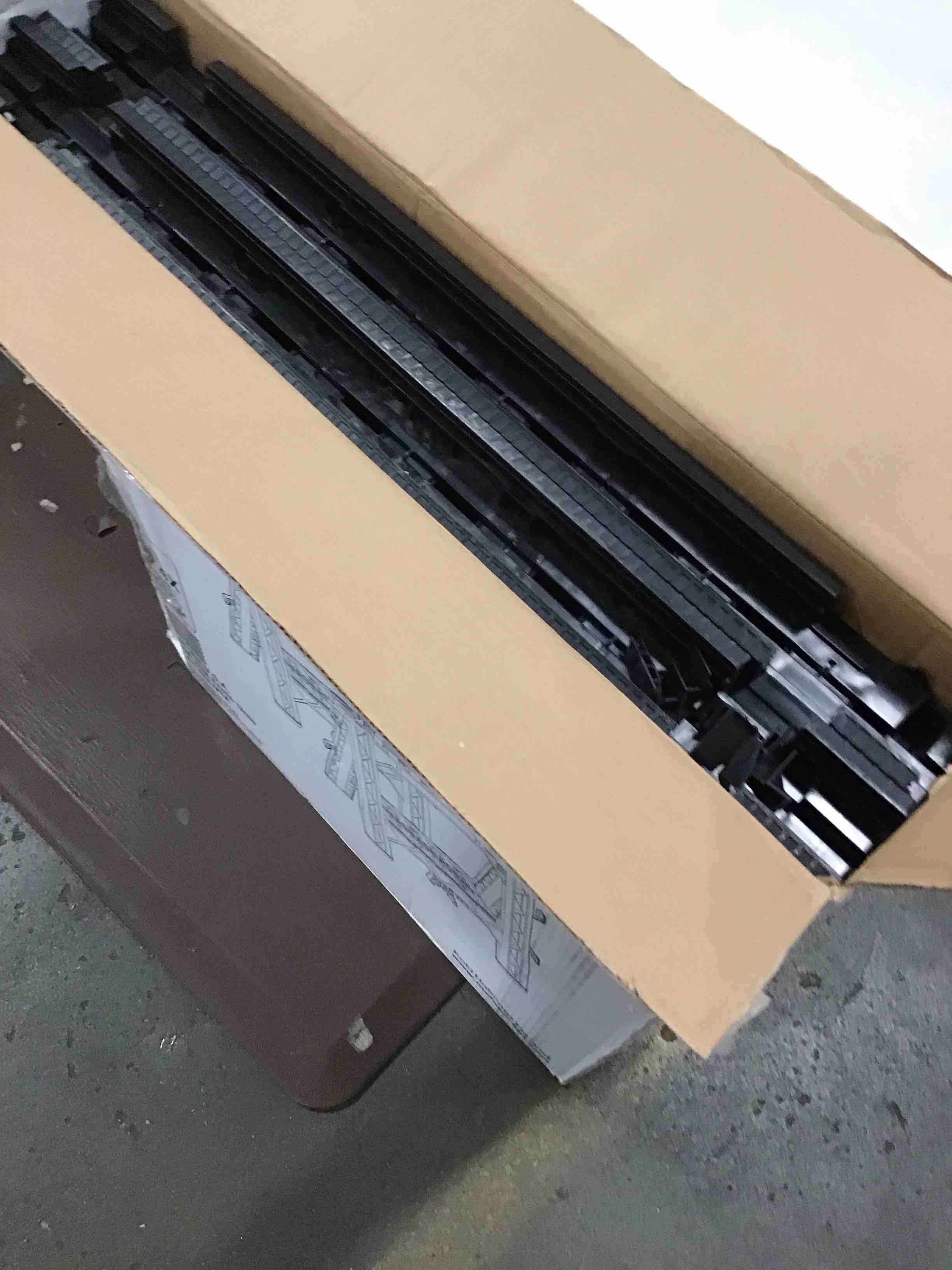 https://s3.amazonaws.com/lotting-images-prod/bidfta/TEA1490932_1736771120190.jpeg