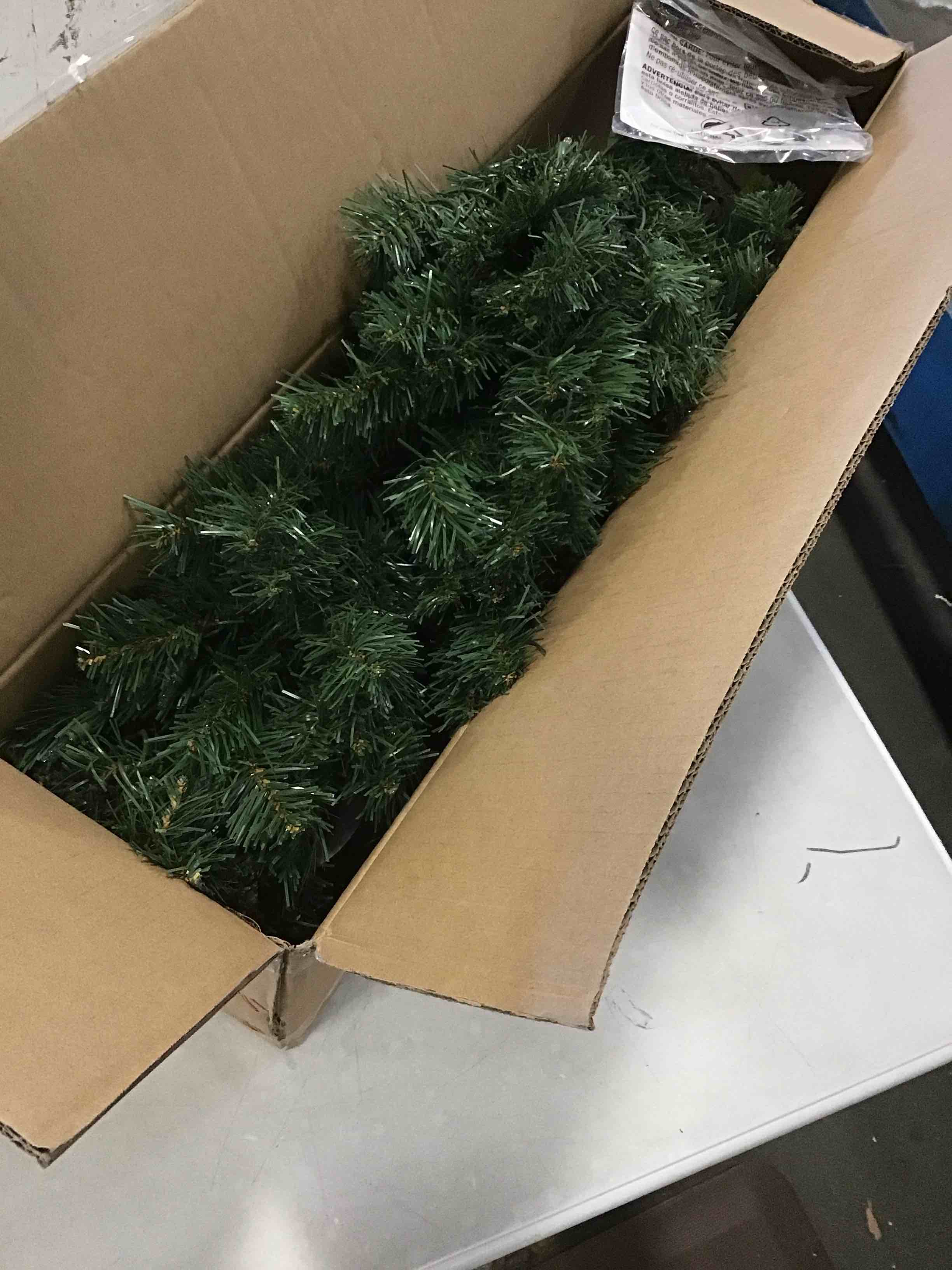 https://s3.amazonaws.com/lotting-images-prod/bidfta/TEA1491104_1736793057061.jpeg