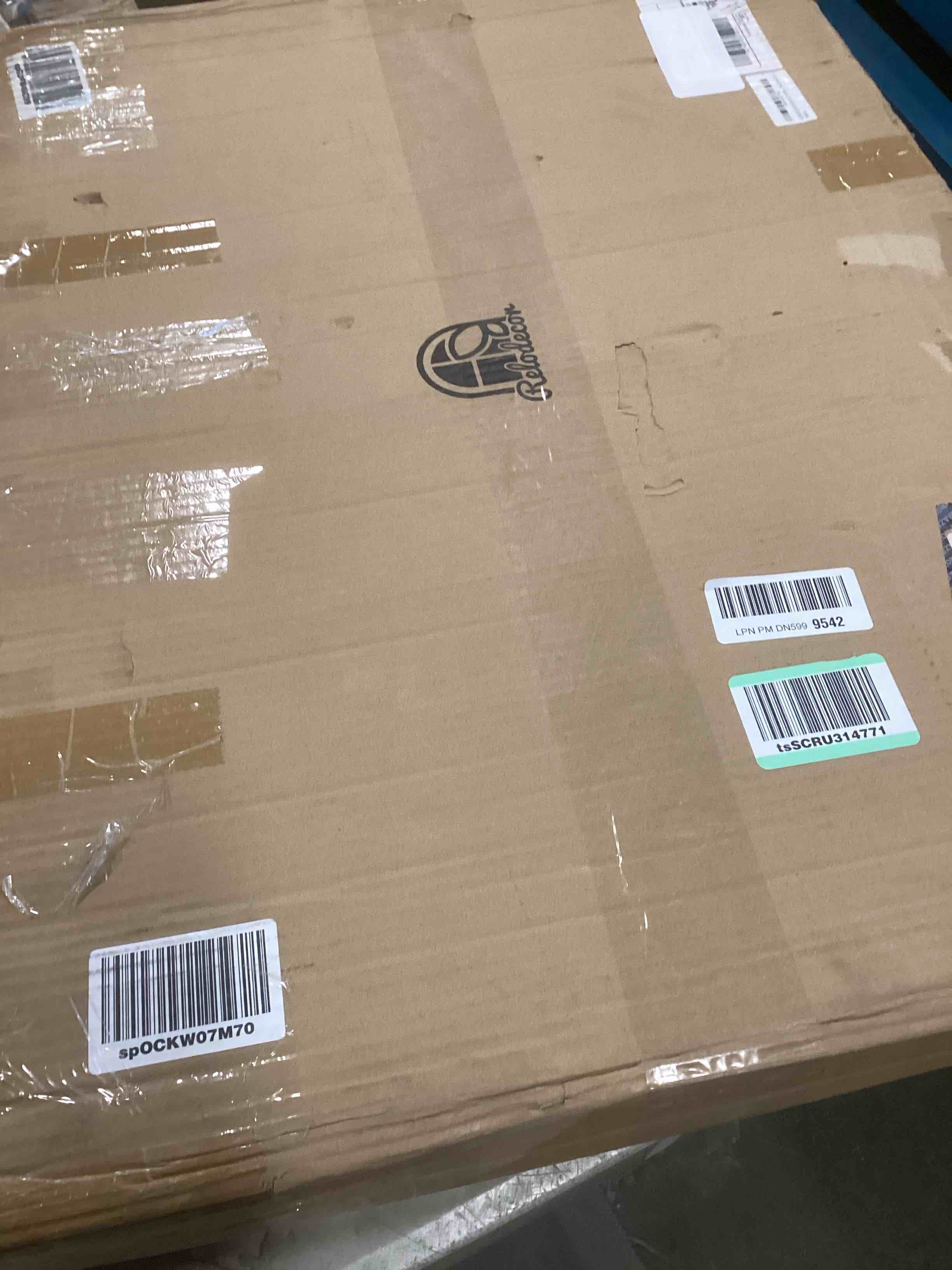 https://s3.amazonaws.com/lotting-images-prod/bidfta/TEA1491404_1736966181863.jpeg