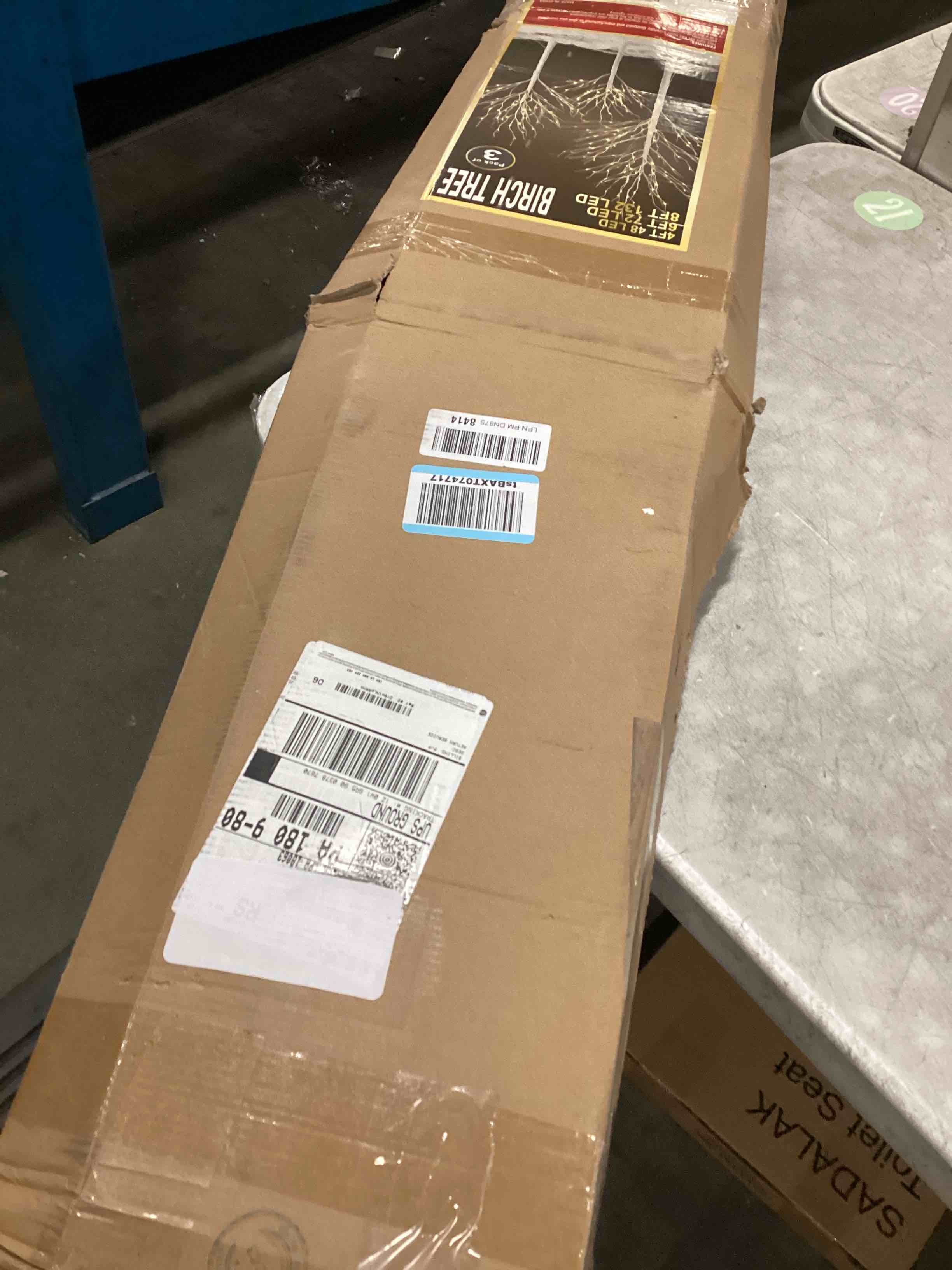 https://s3.amazonaws.com/lotting-images-prod/bidfta/TEA1491491_1737117001703.jpeg