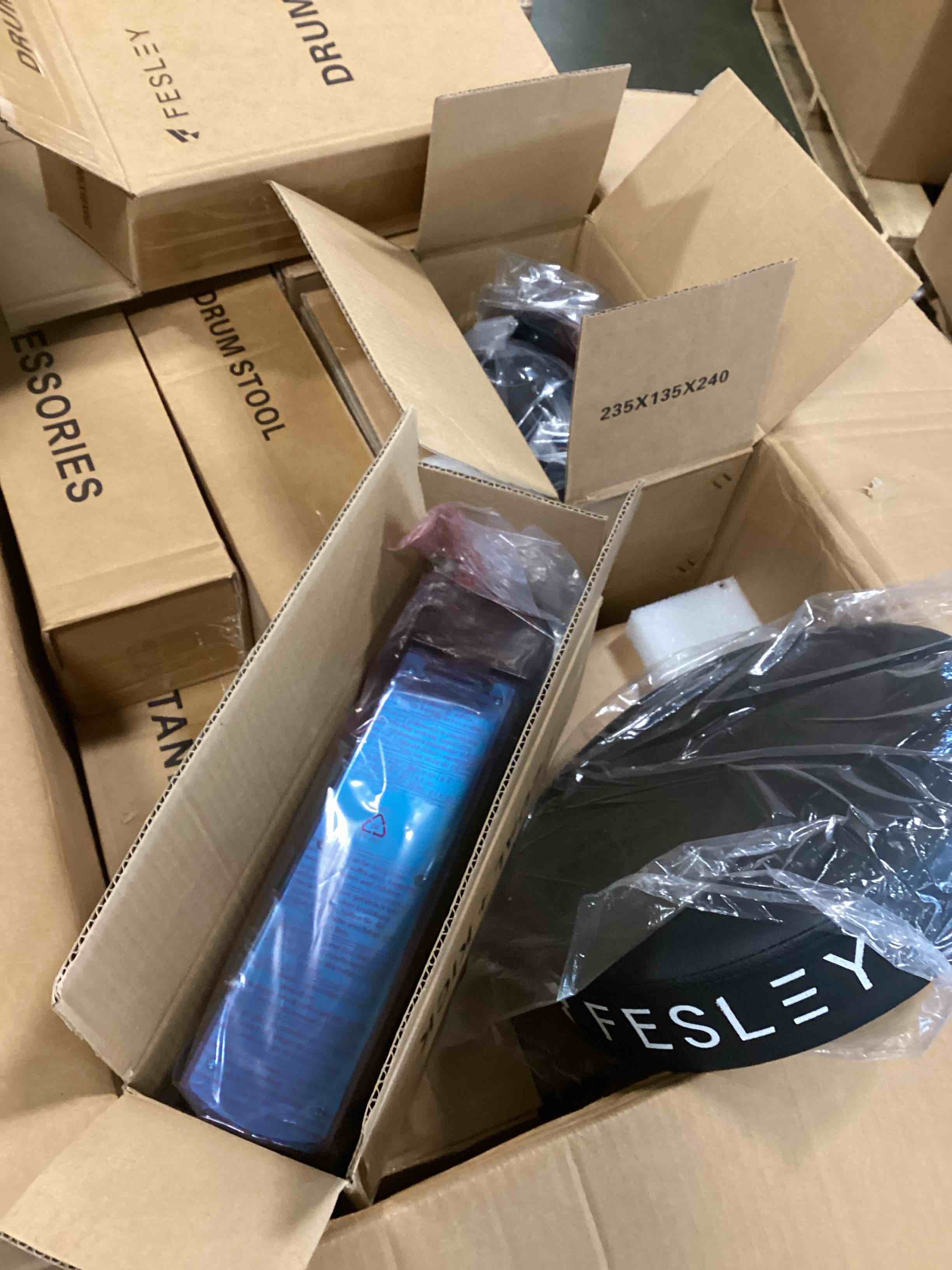https://s3.amazonaws.com/lotting-images-prod/bidfta/TEA1491532_1737121328742.jpeg