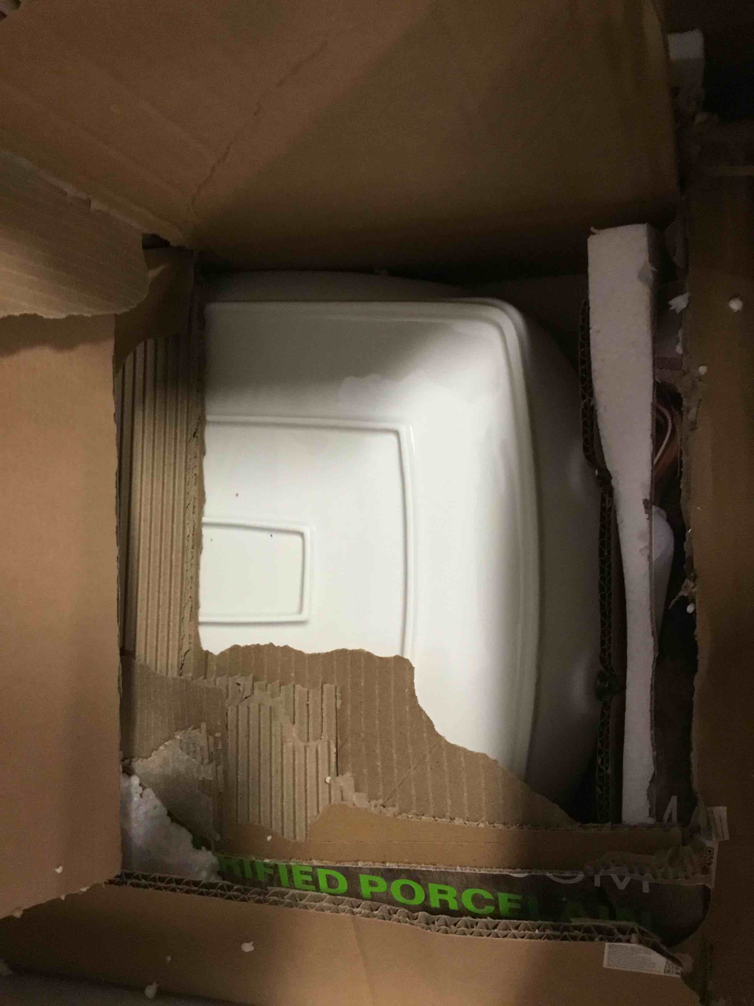 https://s3.amazonaws.com/lotting-images-prod/bidfta/TEA1493790_1736445580386.jpeg