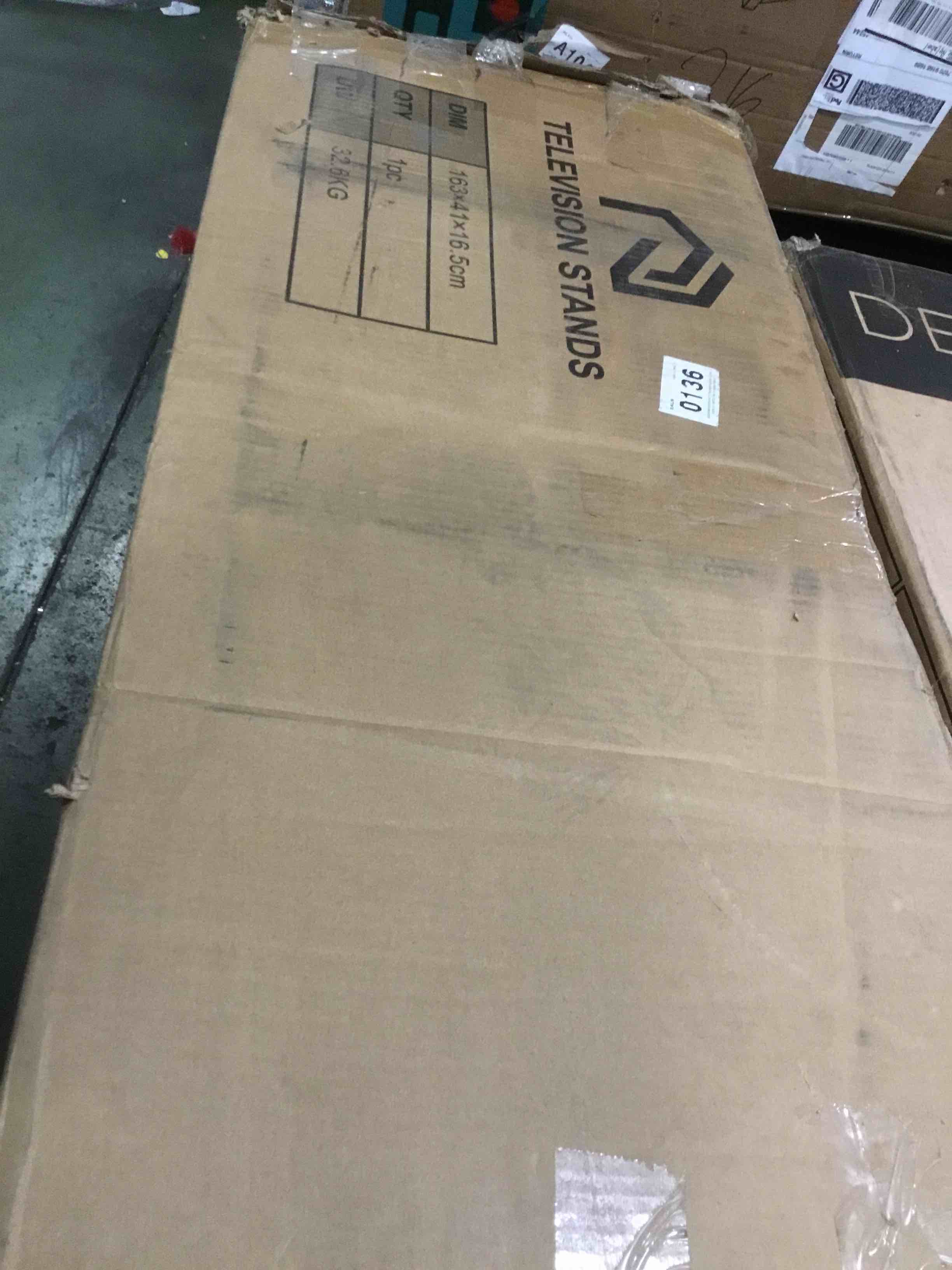 https://s3.amazonaws.com/lotting-images-prod/bidfta/TEA1494588_1737402808322.jpeg