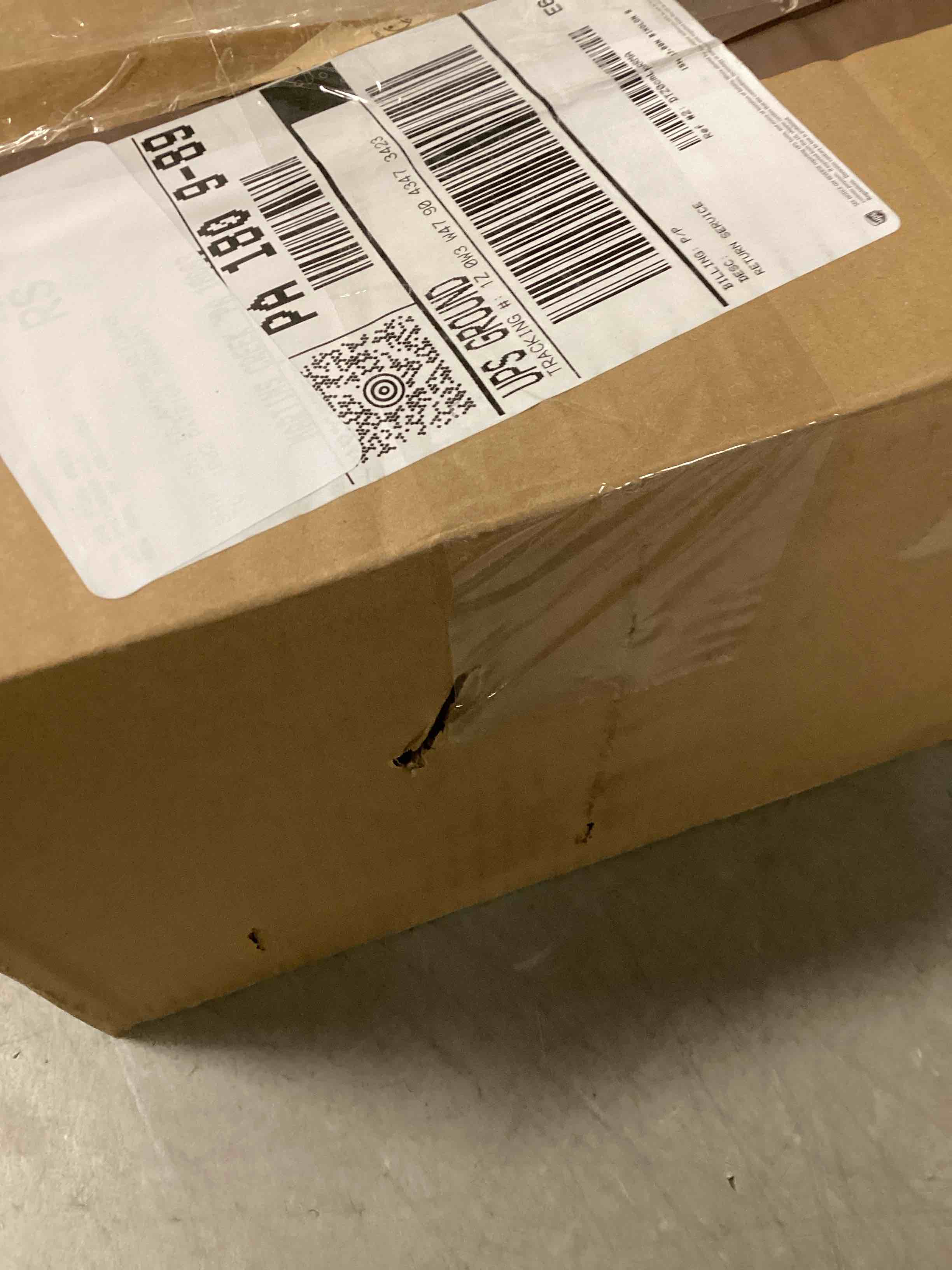 https://s3.amazonaws.com/lotting-images-prod/bidfta/TEA1495053_1733347043190.jpeg