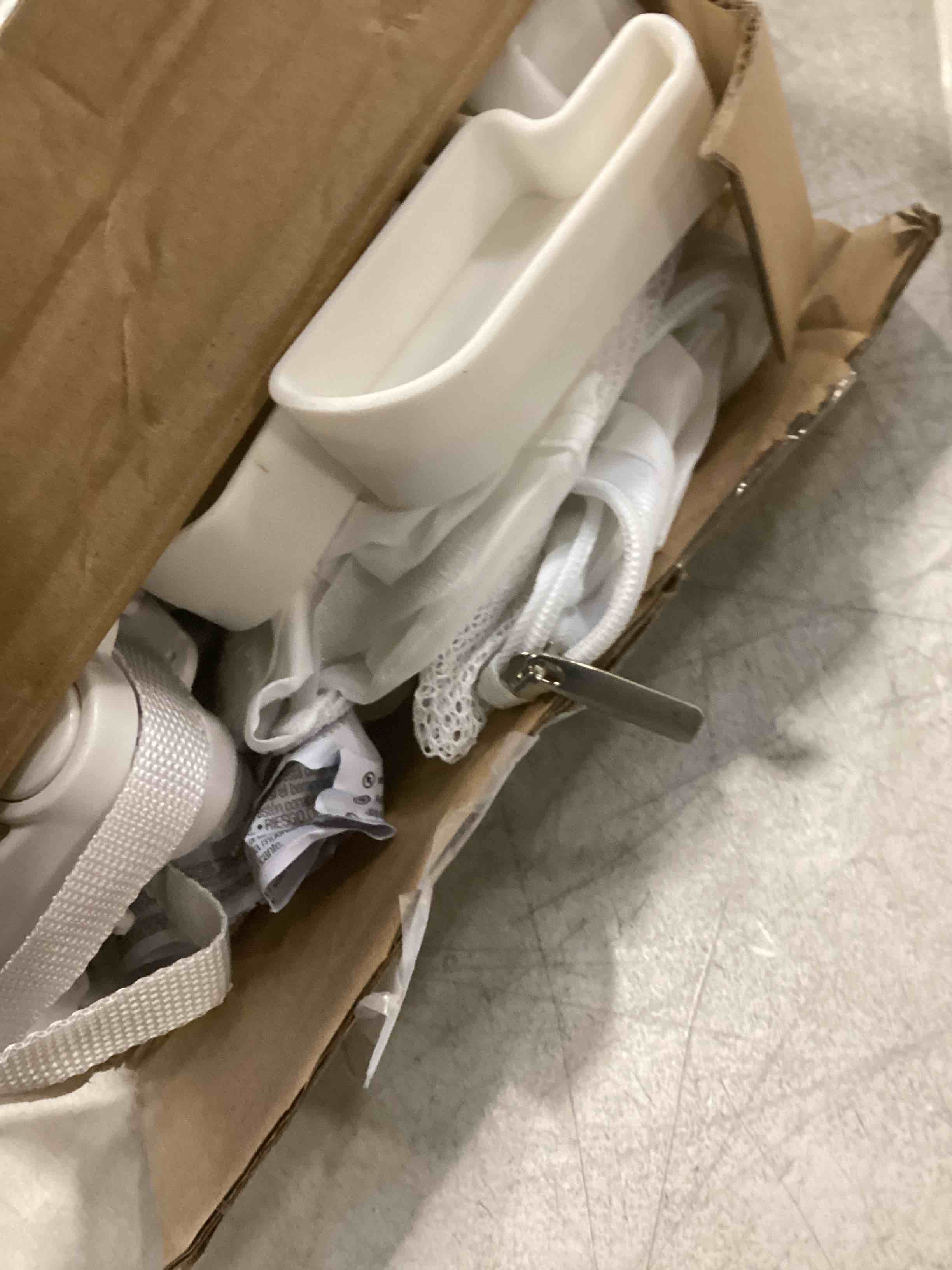 https://s3.amazonaws.com/lotting-images-prod/bidfta/TEA1495452_1733517617181.jpeg