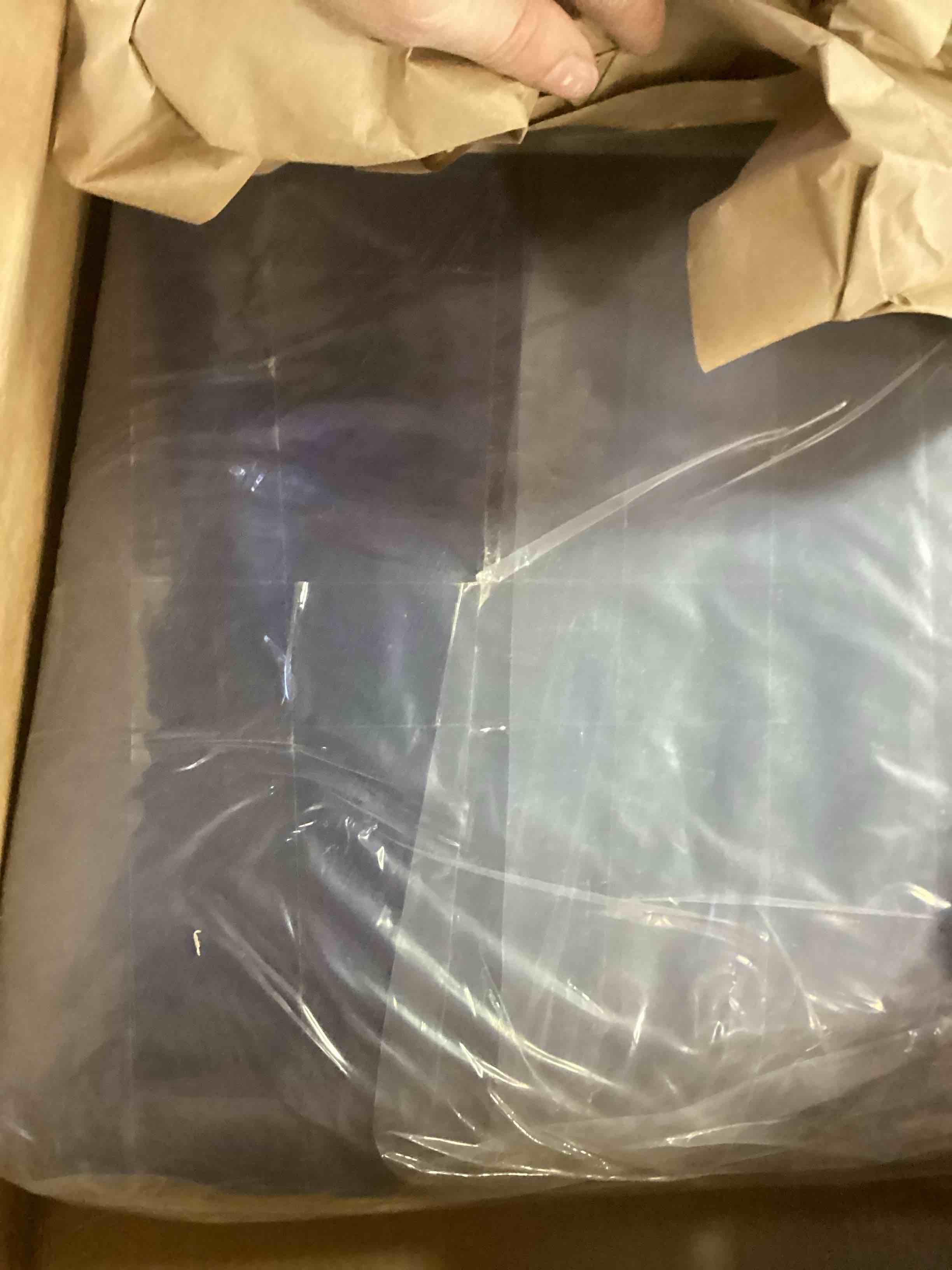 https://s3.amazonaws.com/lotting-images-prod/bidfta/TEA1497475_1734464659908.jpeg
