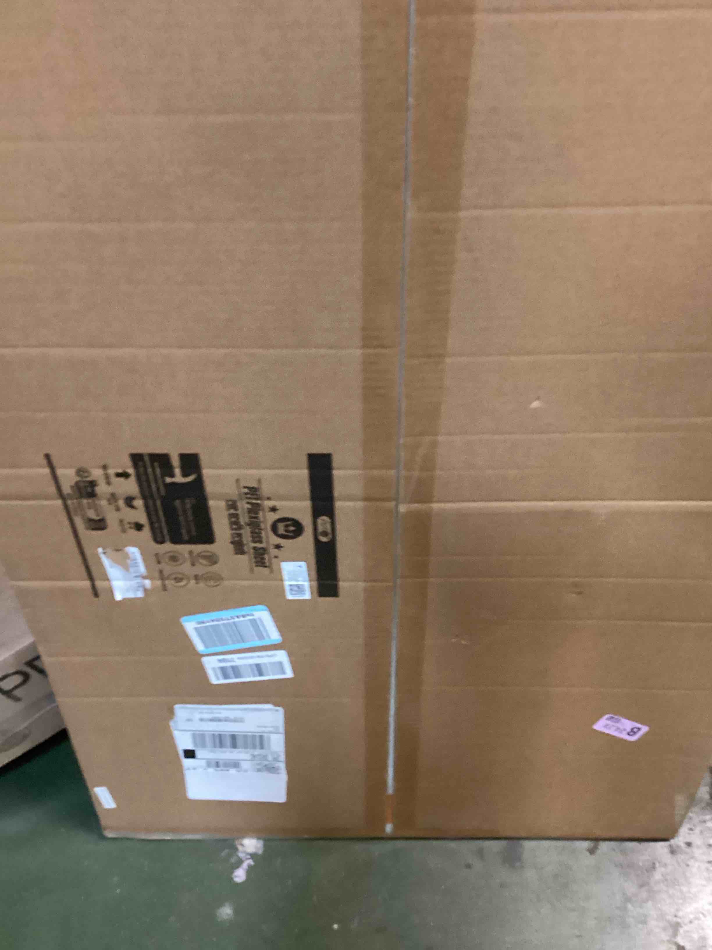 https://s3.amazonaws.com/lotting-images-prod/bidfta/TEA1497753_1734628997073.jpeg