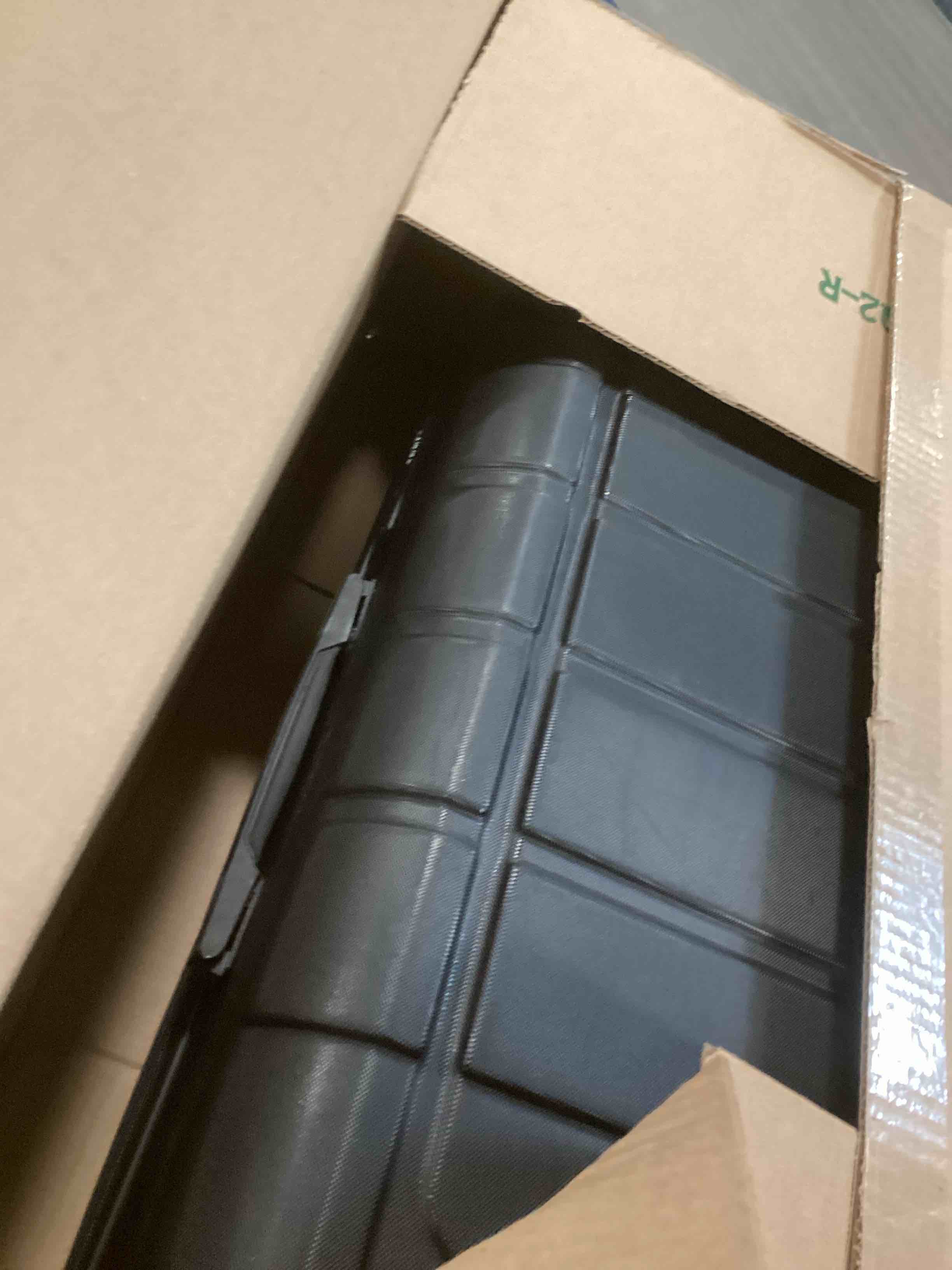 https://s3.amazonaws.com/lotting-images-prod/bidfta/TEA1498078_1733342193278.jpeg