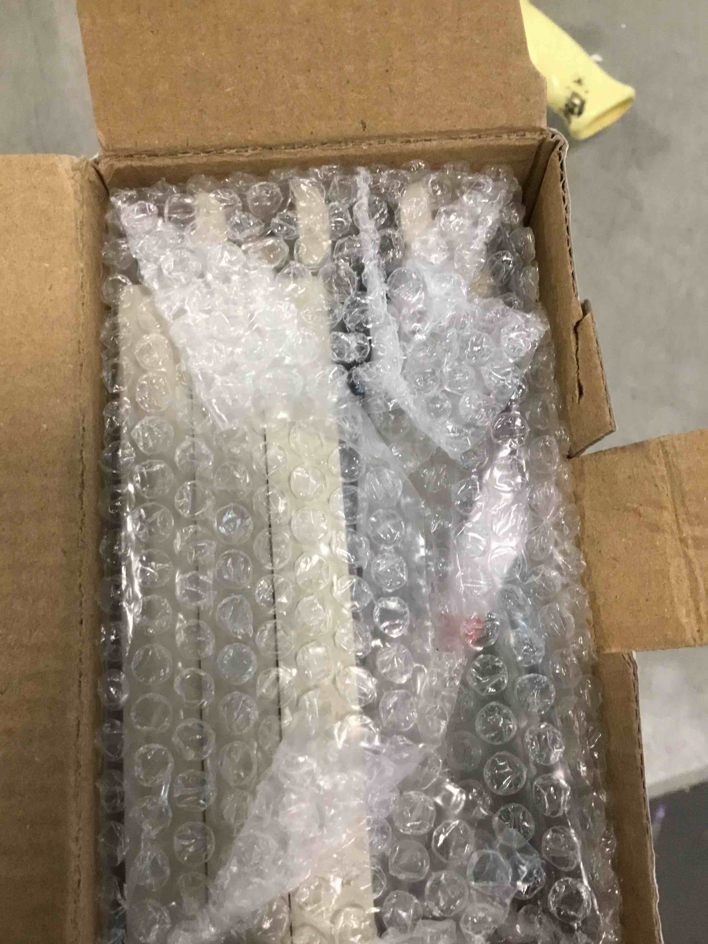 https://s3.amazonaws.com/lotting-images-prod/bidfta/TEA1498398_1733432297817.jpeg