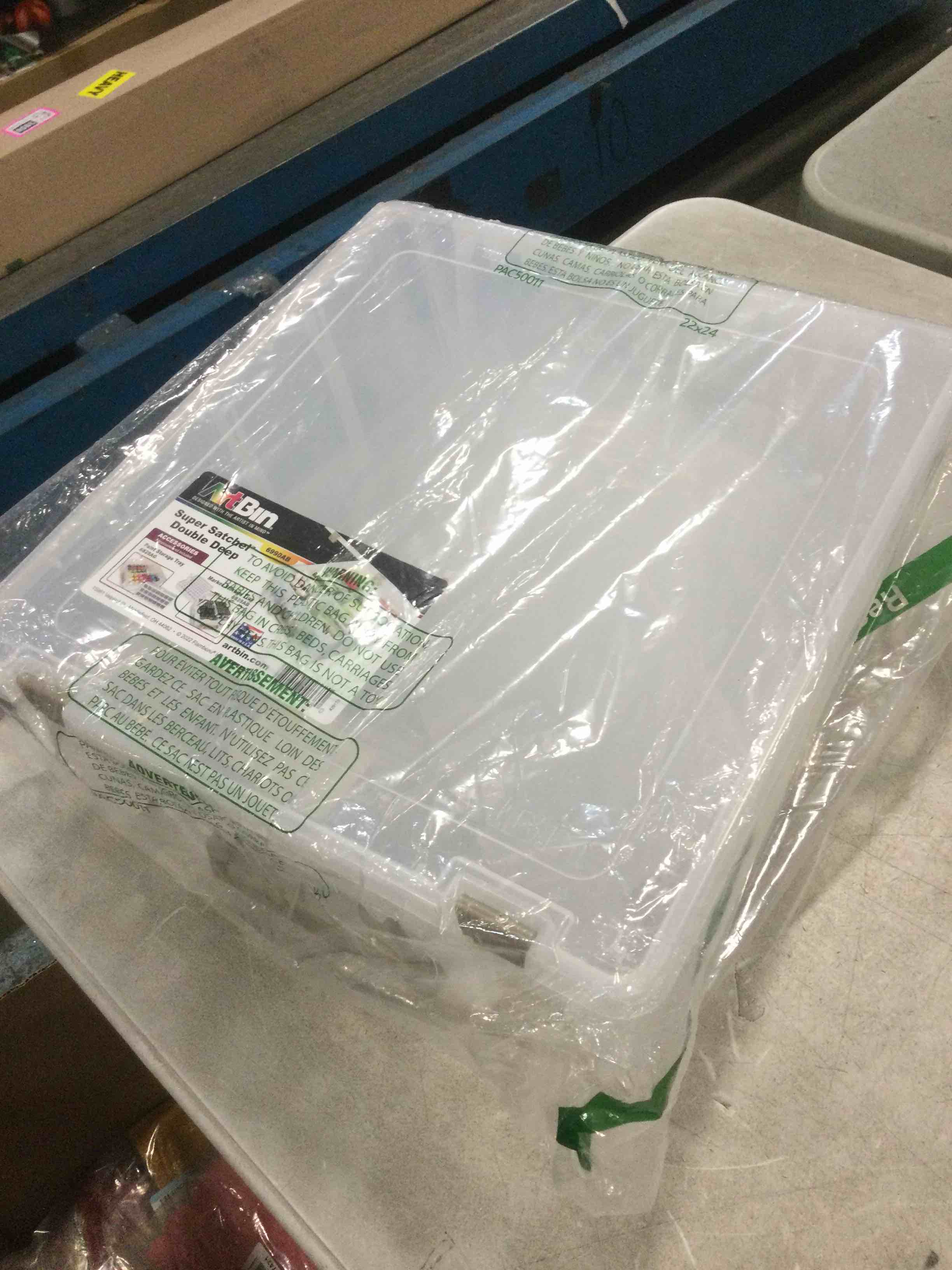 https://s3.amazonaws.com/lotting-images-prod/bidfta/TEA1498635_1733754083802.jpeg