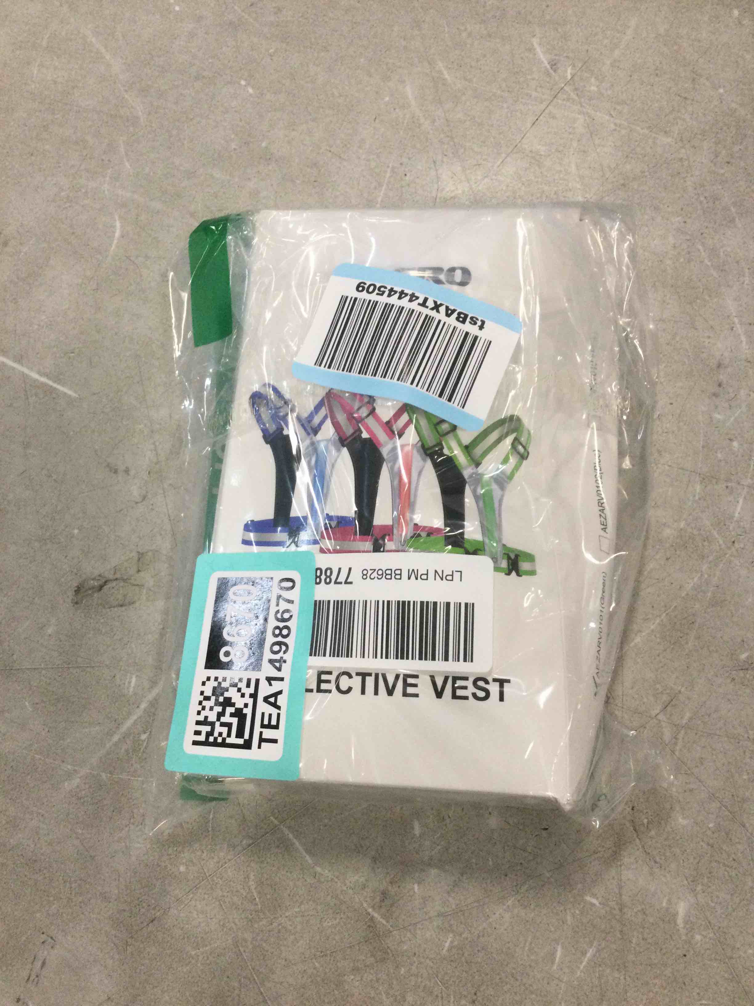 https://s3.amazonaws.com/lotting-images-prod/bidfta/TEA1498670_1733758082649.jpeg