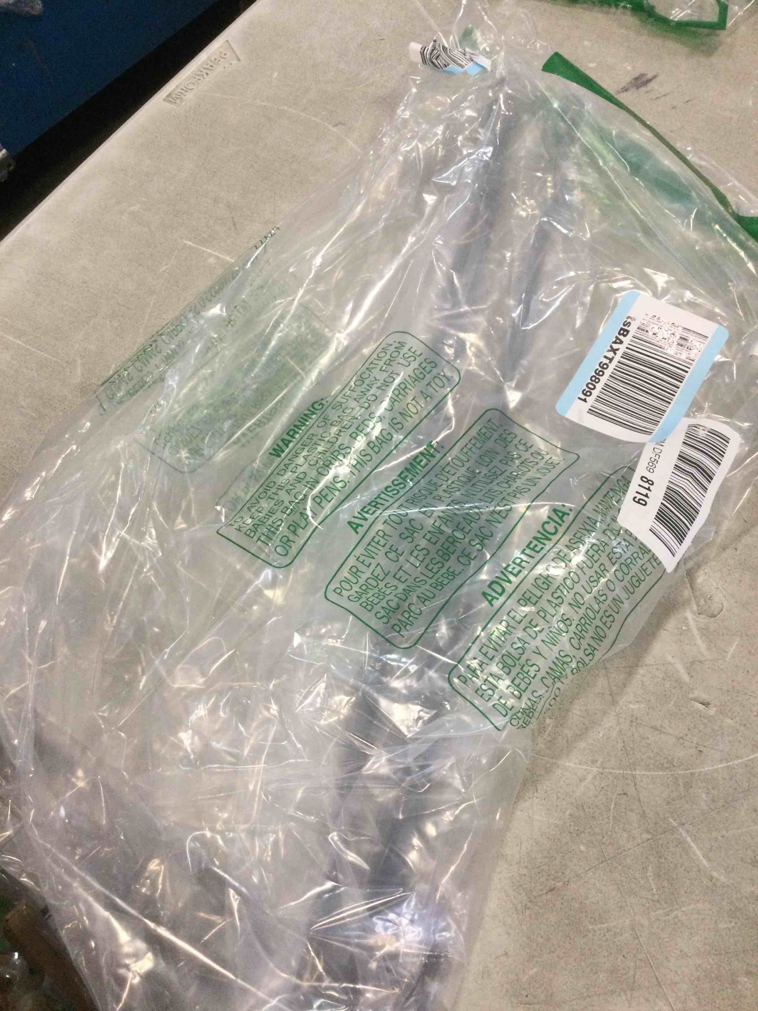 https://s3.amazonaws.com/lotting-images-prod/bidfta/TEA1498715_1733761943715.jpeg