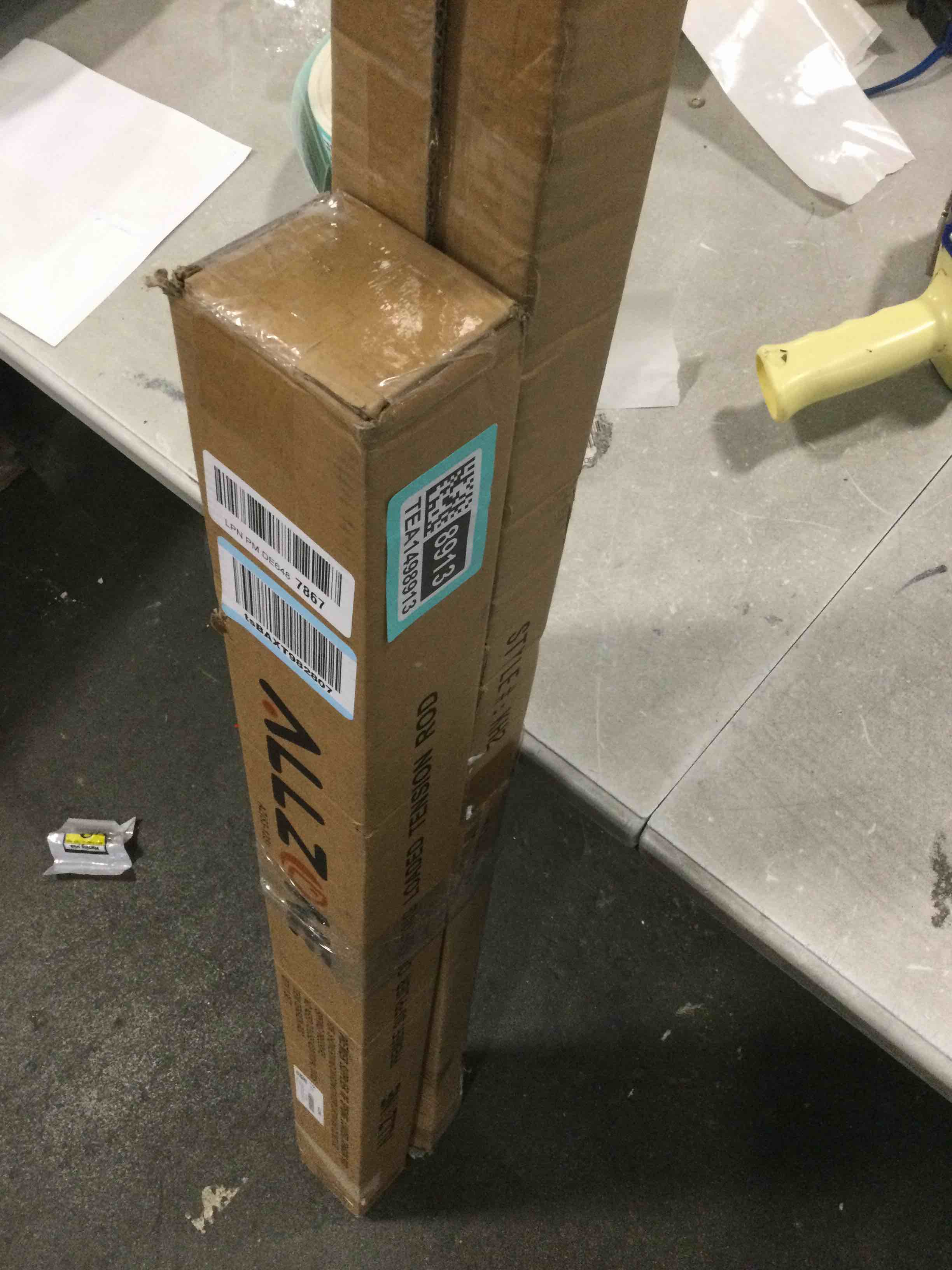 https://s3.amazonaws.com/lotting-images-prod/bidfta/TEA1498913_1733844693908.jpeg