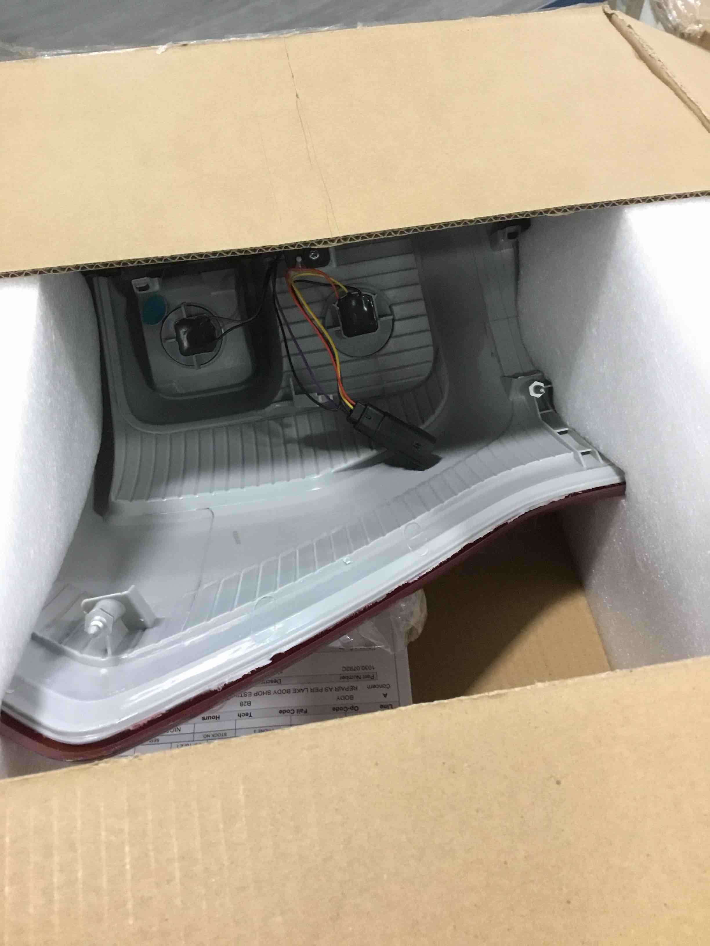 https://s3.amazonaws.com/lotting-images-prod/bidfta/TEA1499592_1733967624638.jpeg