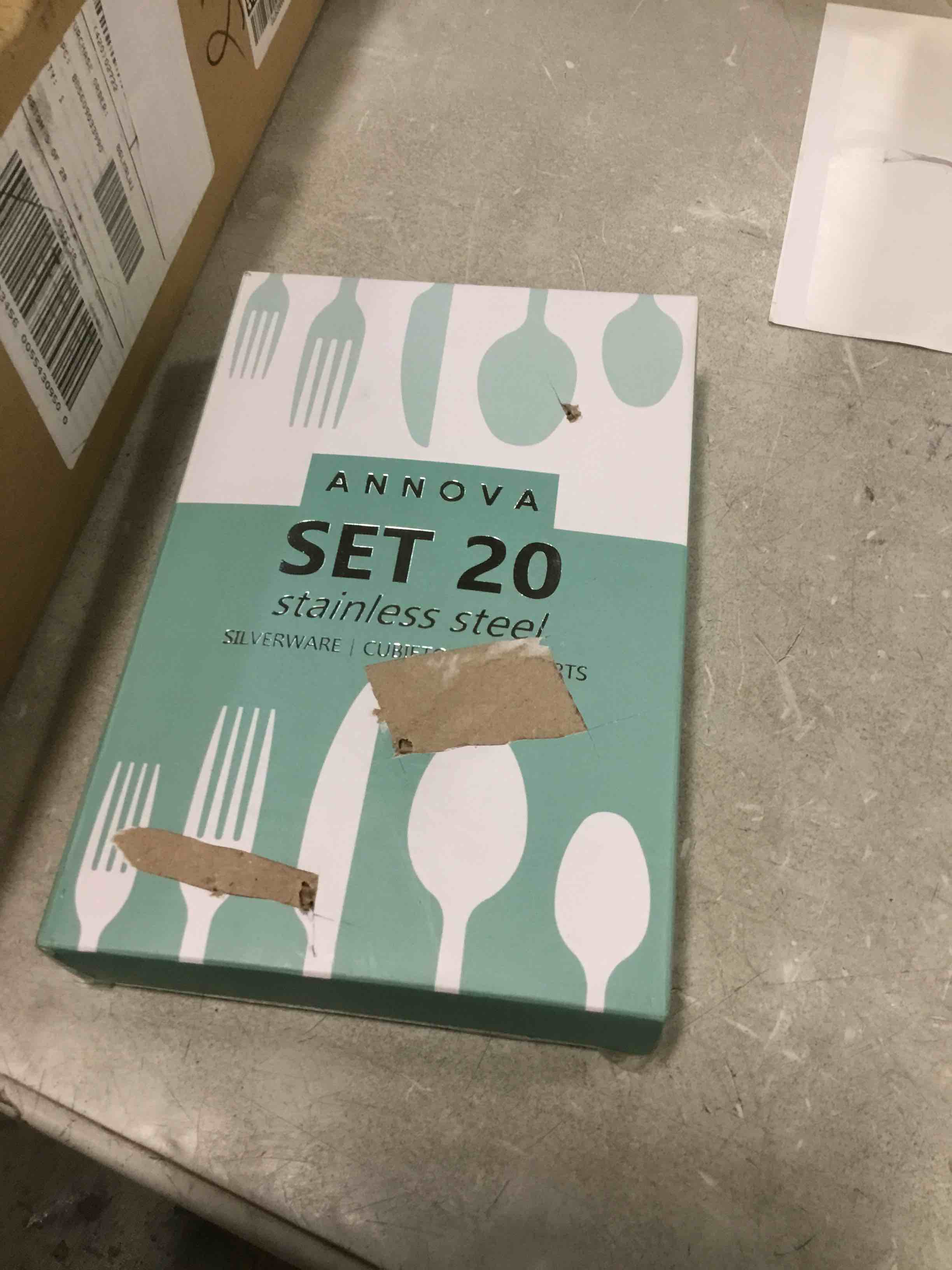 https://s3.amazonaws.com/lotting-images-prod/bidfta/TEA1499630_1733975545566.jpeg