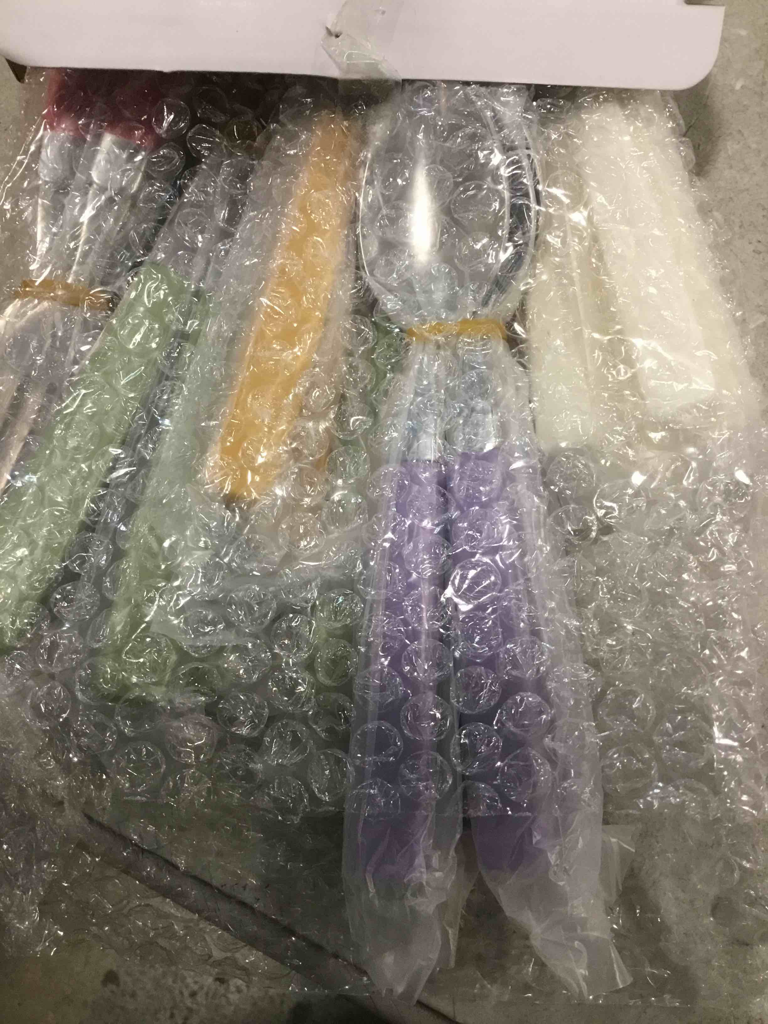 https://s3.amazonaws.com/lotting-images-prod/bidfta/TEA1499630_1733975591656.jpeg