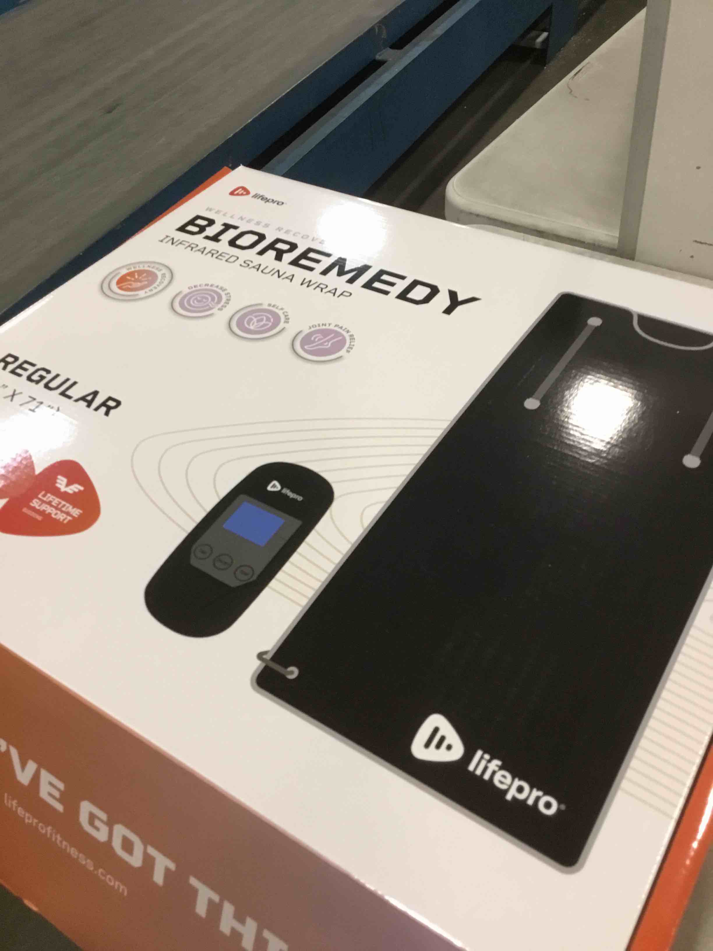 https://s3.amazonaws.com/lotting-images-prod/bidfta/TEA1500282_1734145152095.jpeg