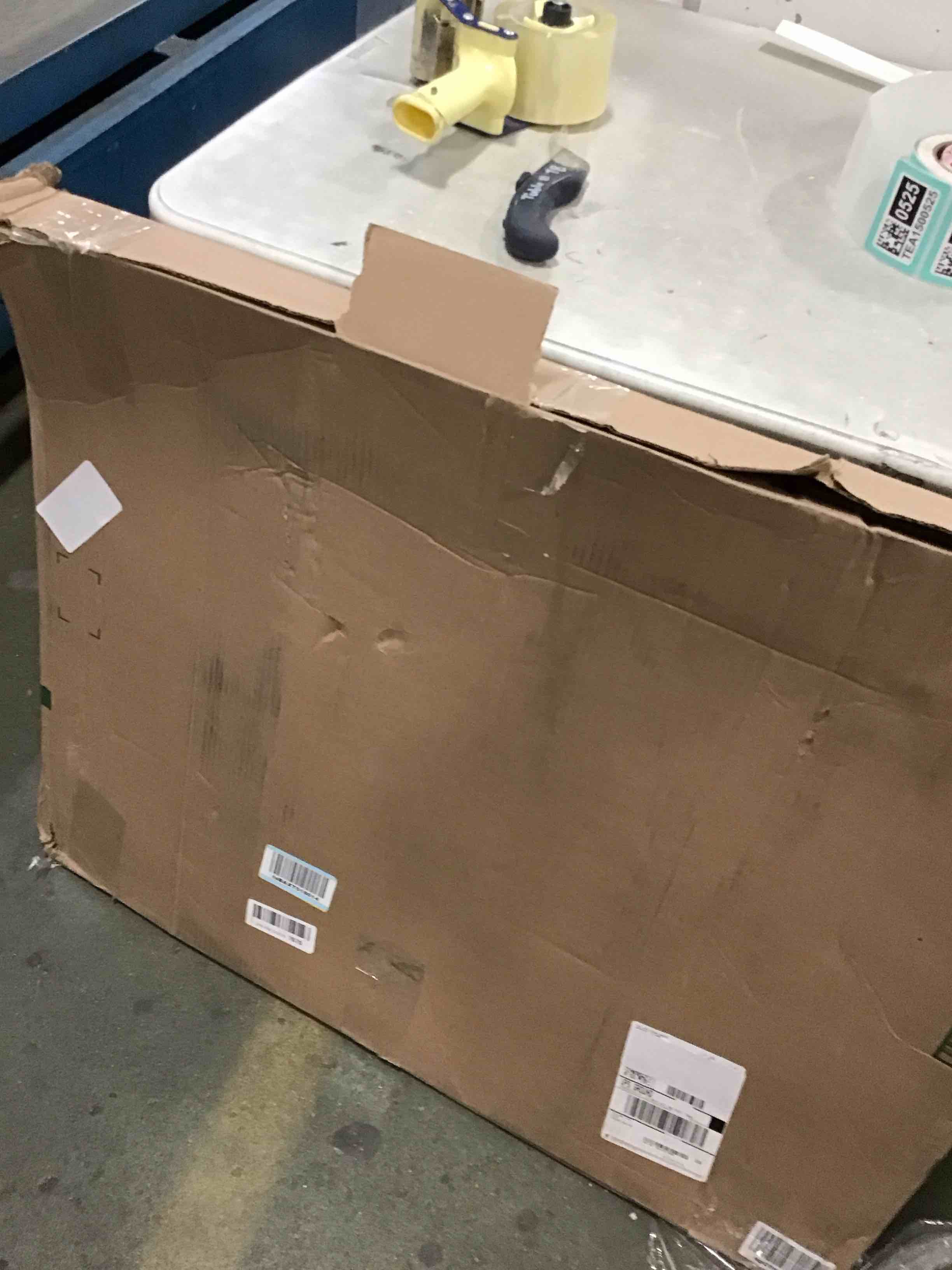 https://s3.amazonaws.com/lotting-images-prod/bidfta/TEA1500525_1734491521555.jpeg