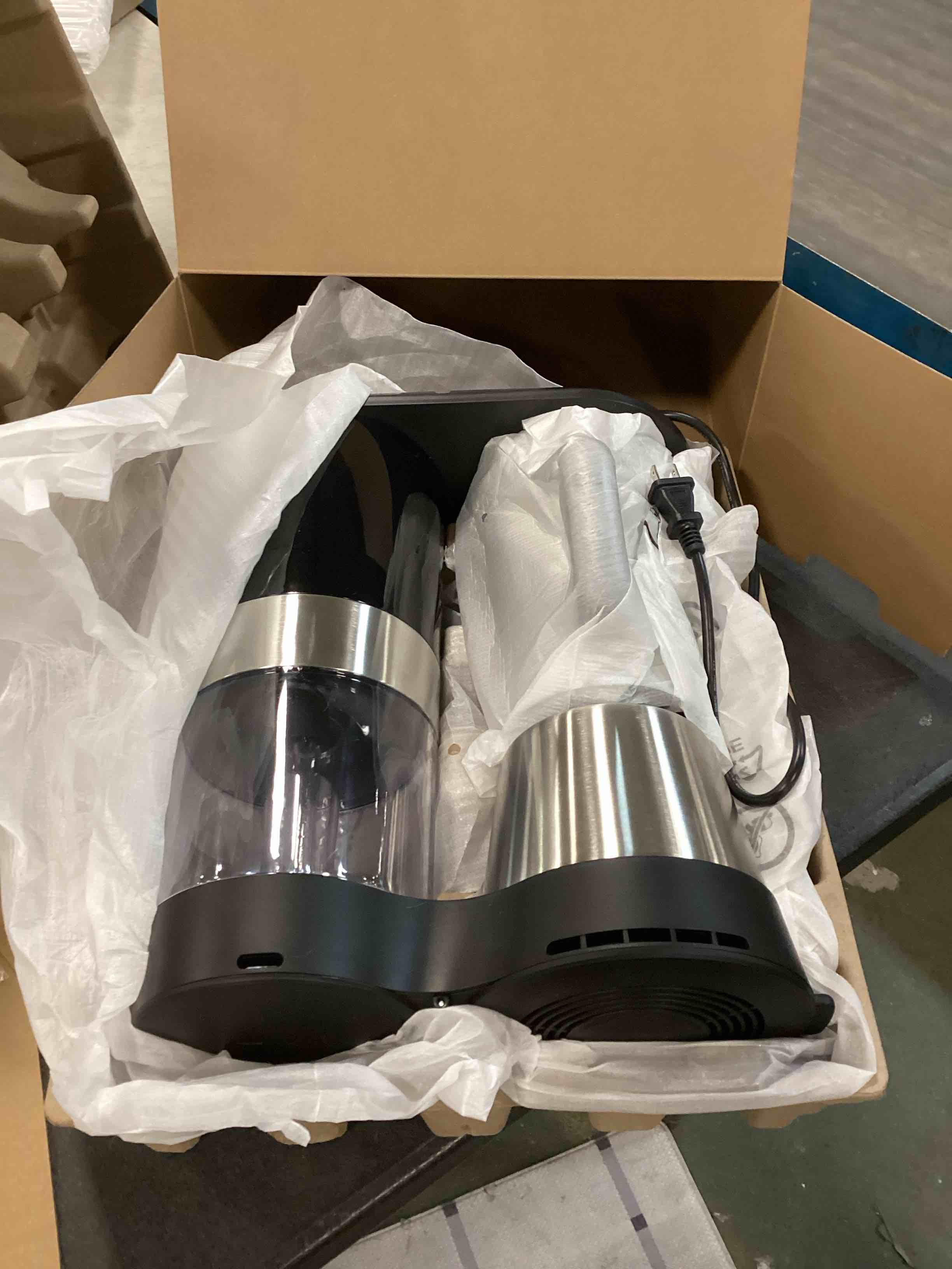 https://s3.amazonaws.com/lotting-images-prod/bidfta/TEA1501223_1733289903798.jpeg