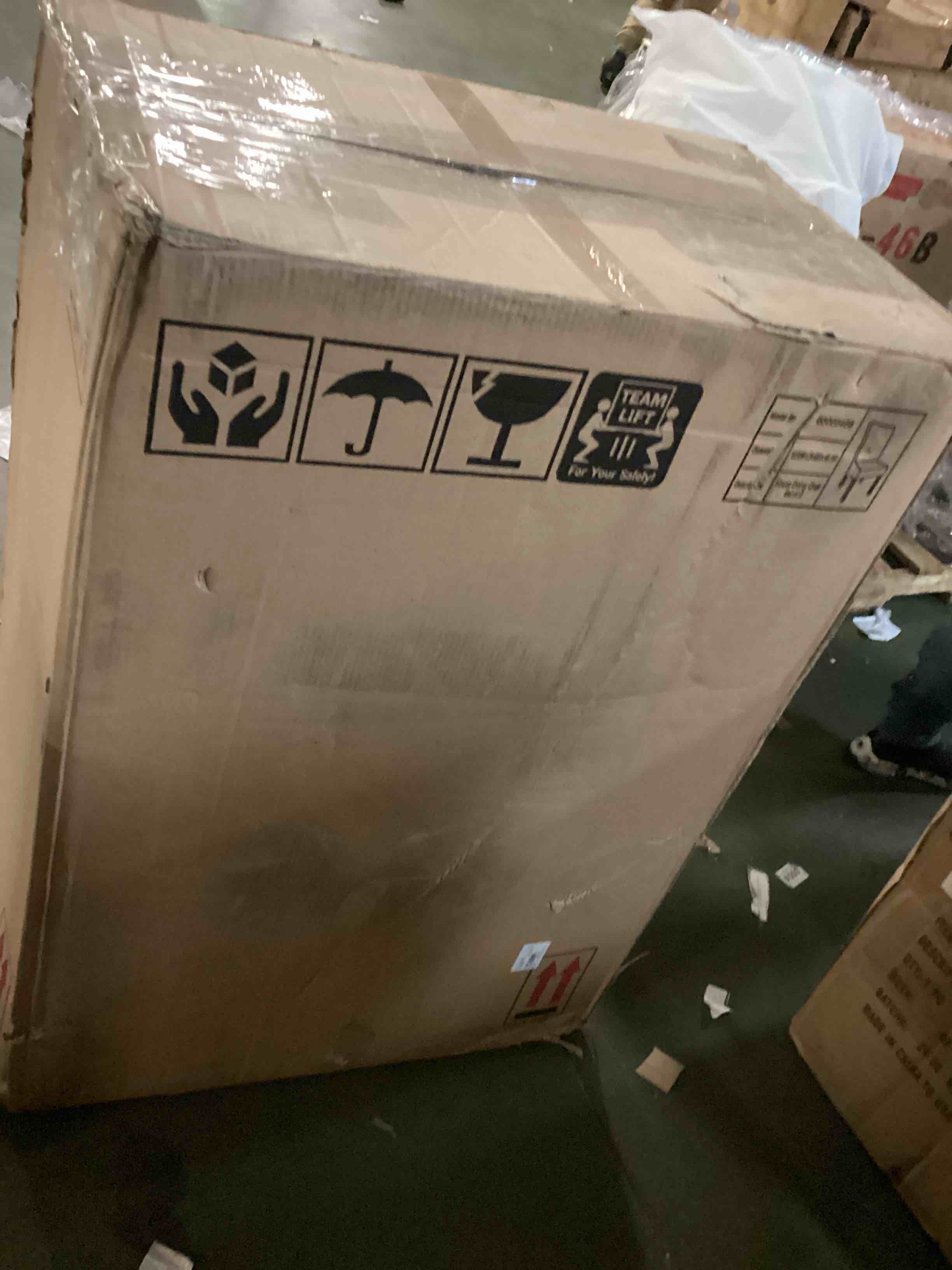 https://s3.amazonaws.com/lotting-images-prod/bidfta/TEA1501506_1733880039872.jpeg