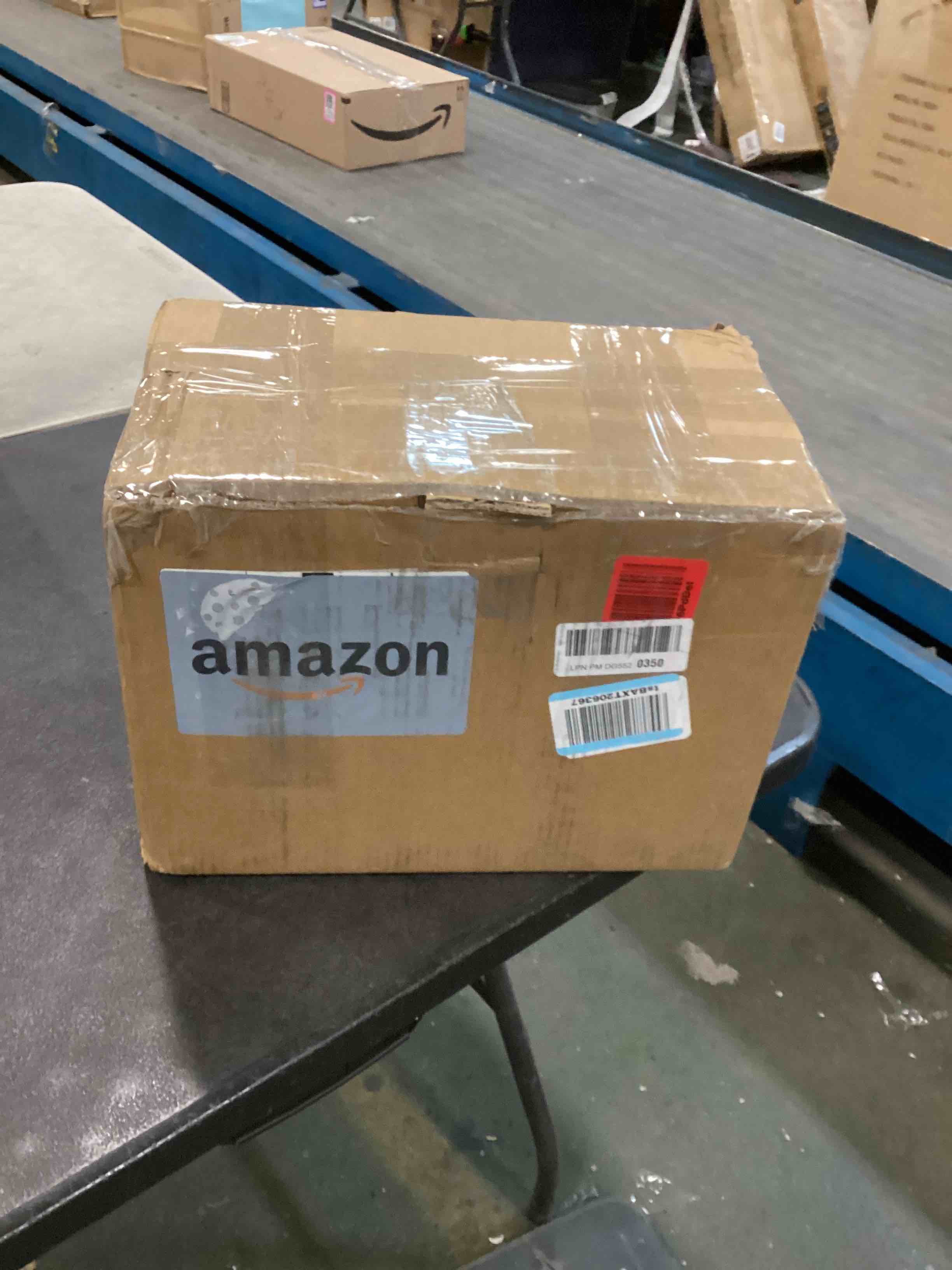 https://s3.amazonaws.com/lotting-images-prod/bidfta/TEA1501818_1734057278325.jpeg