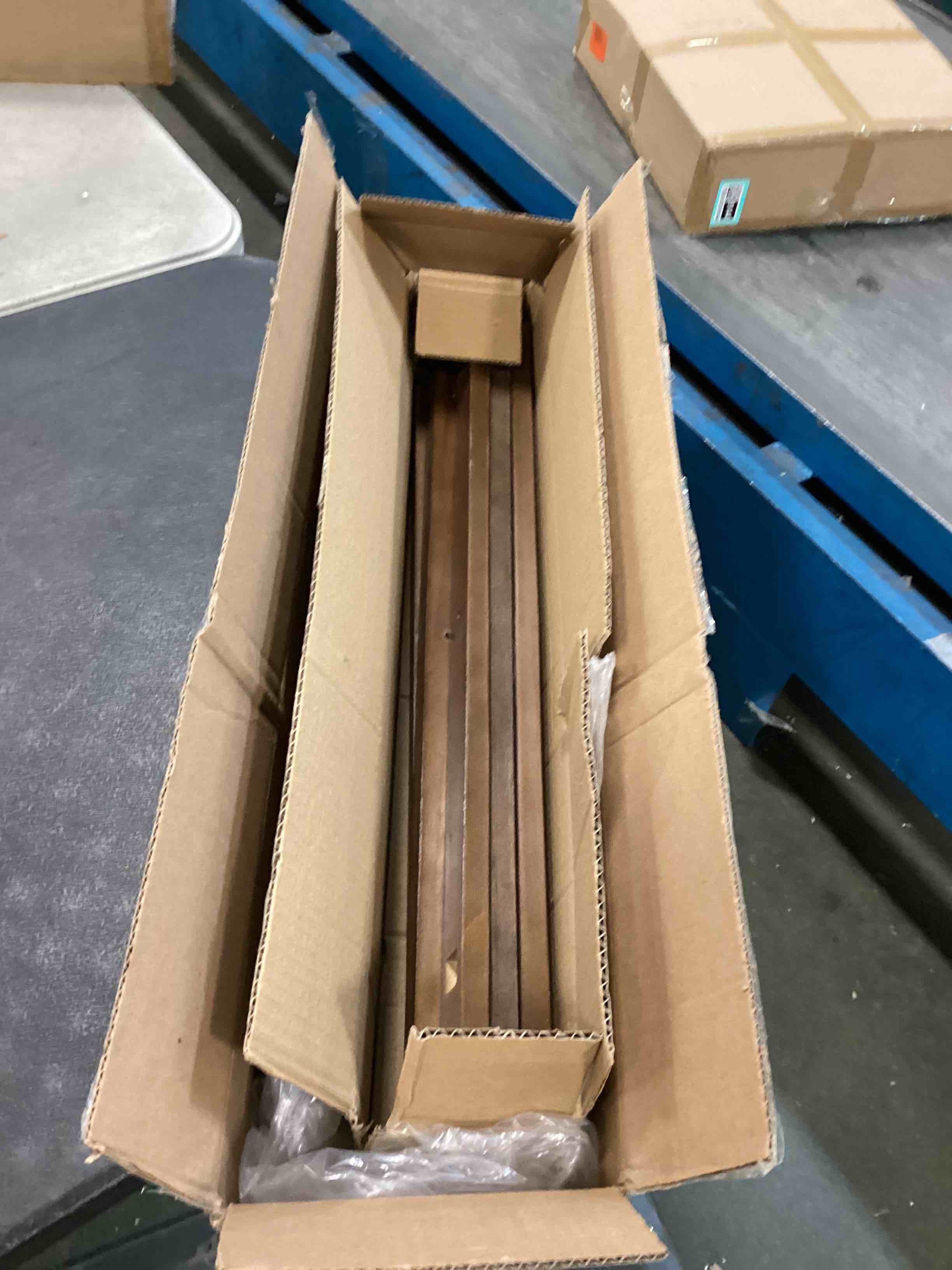 Condition photo showing Good Condition for Luggage Rack for Guest Room, Folding Luggage Stand with Nylon Straps, Holds up to 180 lbs, Walnut Wooden Suitcase Holder for Guest Room, Hotel Walnut 1PCS