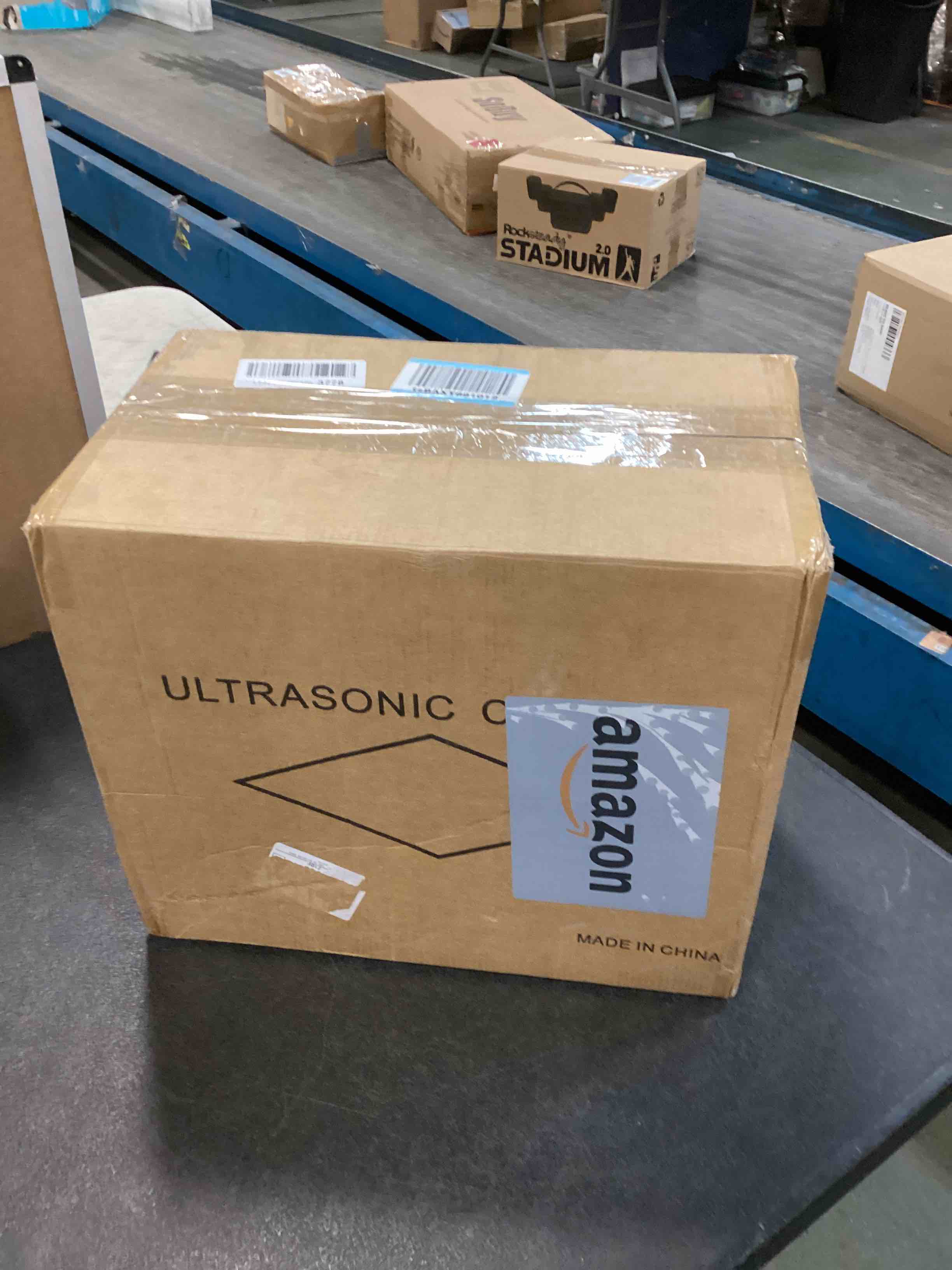 https://s3.amazonaws.com/lotting-images-prod/bidfta/TEA1502327_1734473443880.jpeg