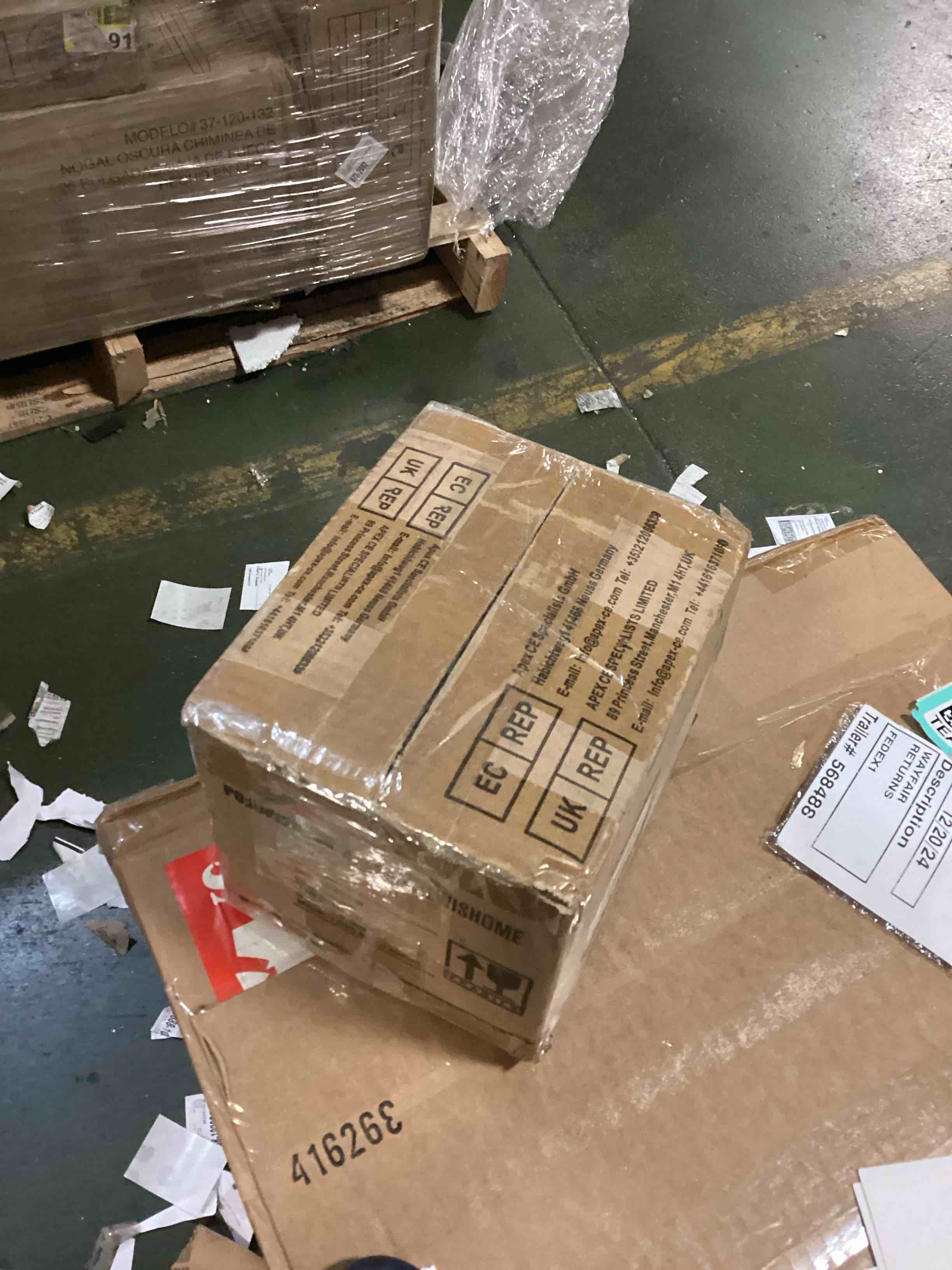 https://s3.amazonaws.com/lotting-images-prod/bidfta/TEA1503032_1735008800609.jpeg