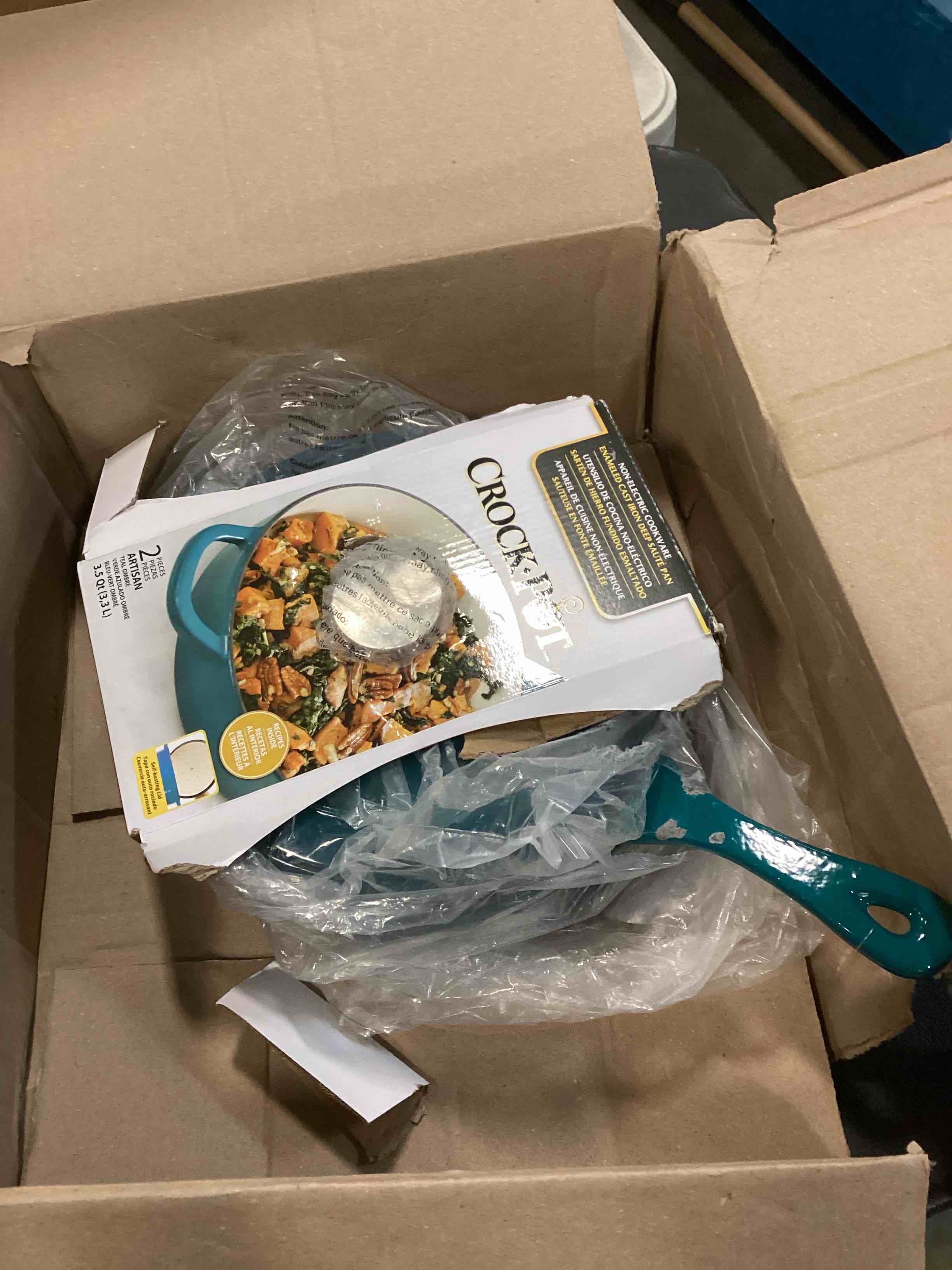 https://s3.amazonaws.com/lotting-images-prod/bidfta/TEA1503114_1735175656116.jpeg