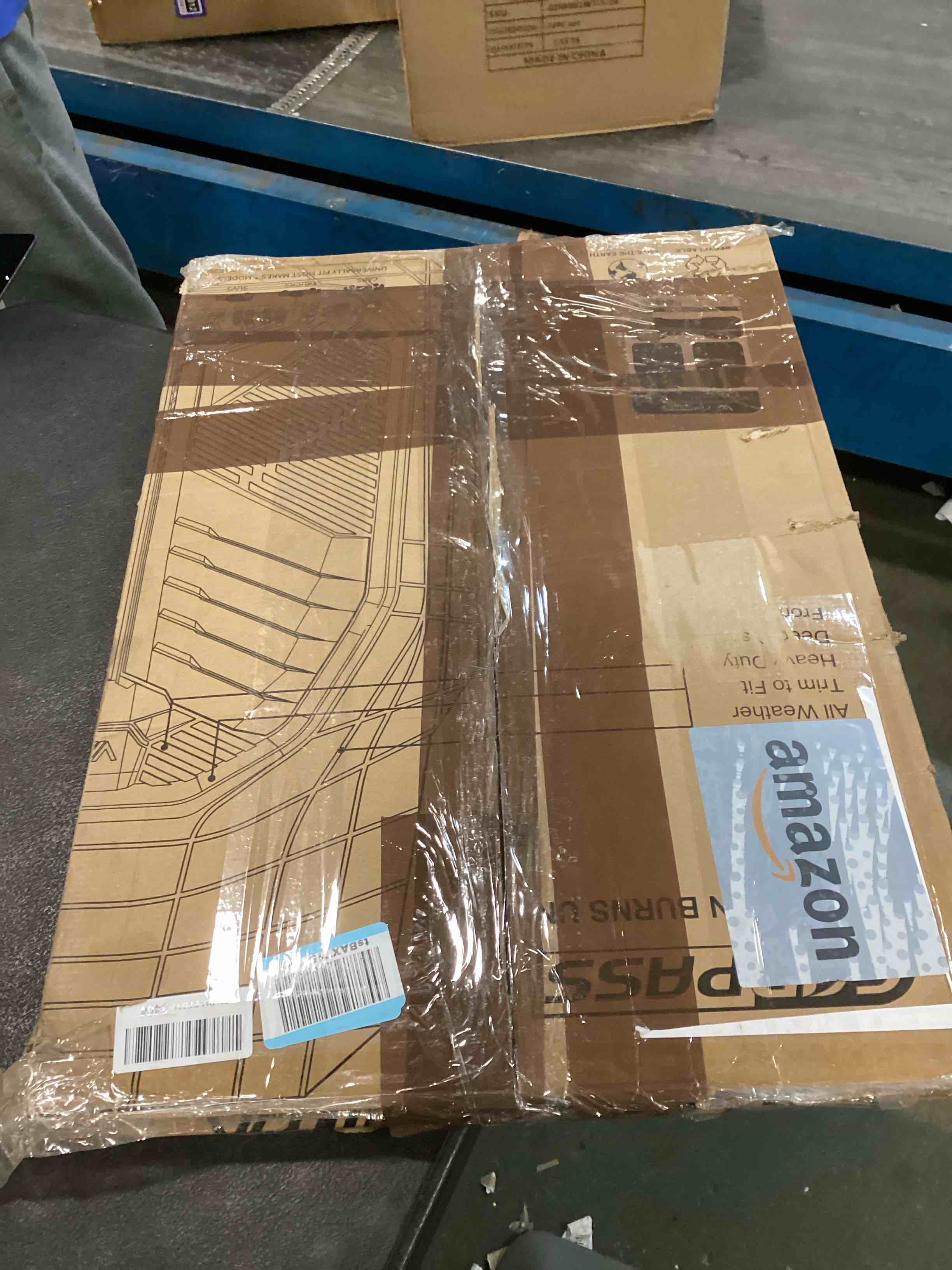https://s3.amazonaws.com/lotting-images-prod/bidfta/TEA1503197_1735192812549.jpeg