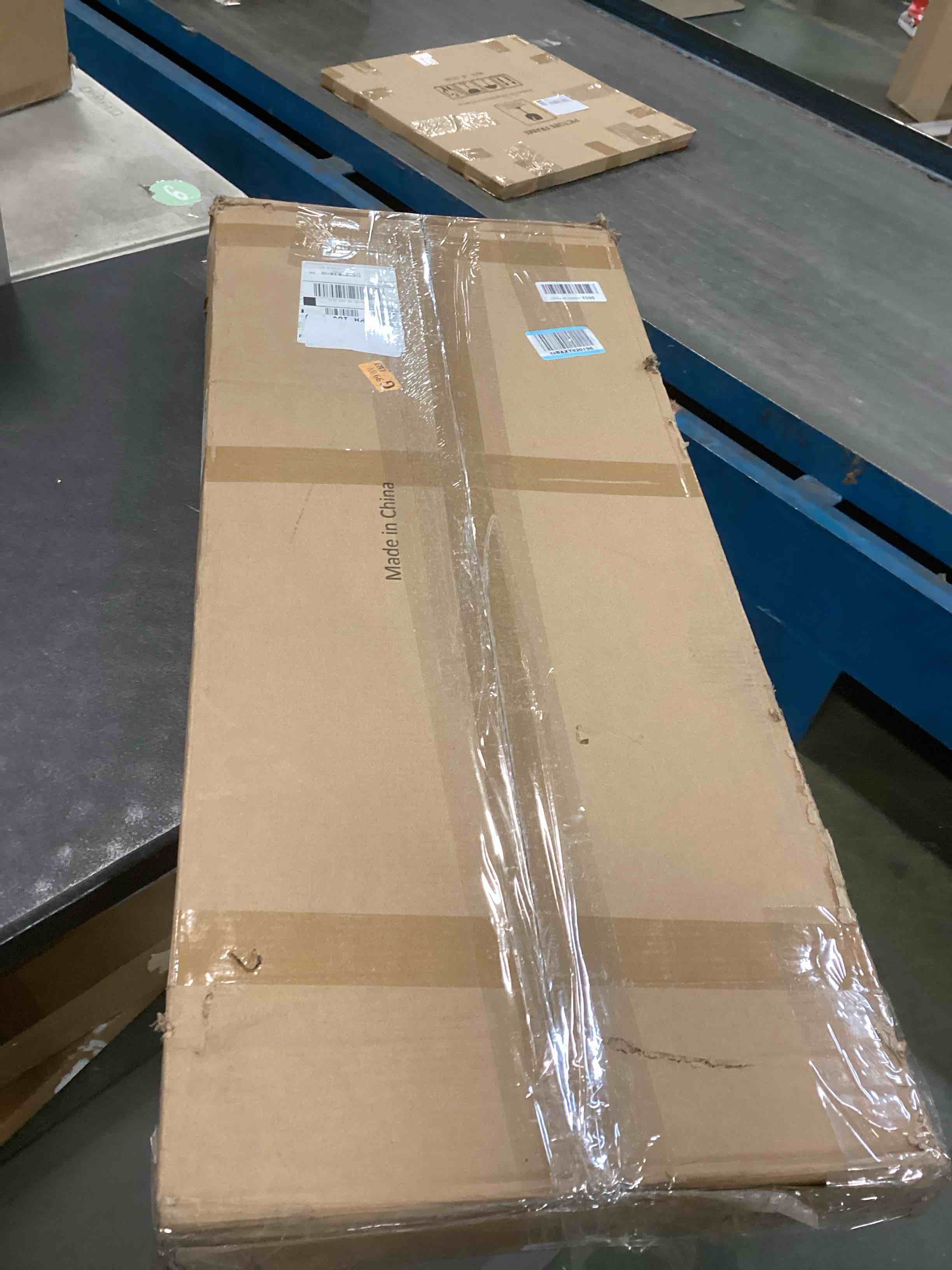 https://s3.amazonaws.com/lotting-images-prod/bidfta/TEA1503398_1735605880828.jpeg