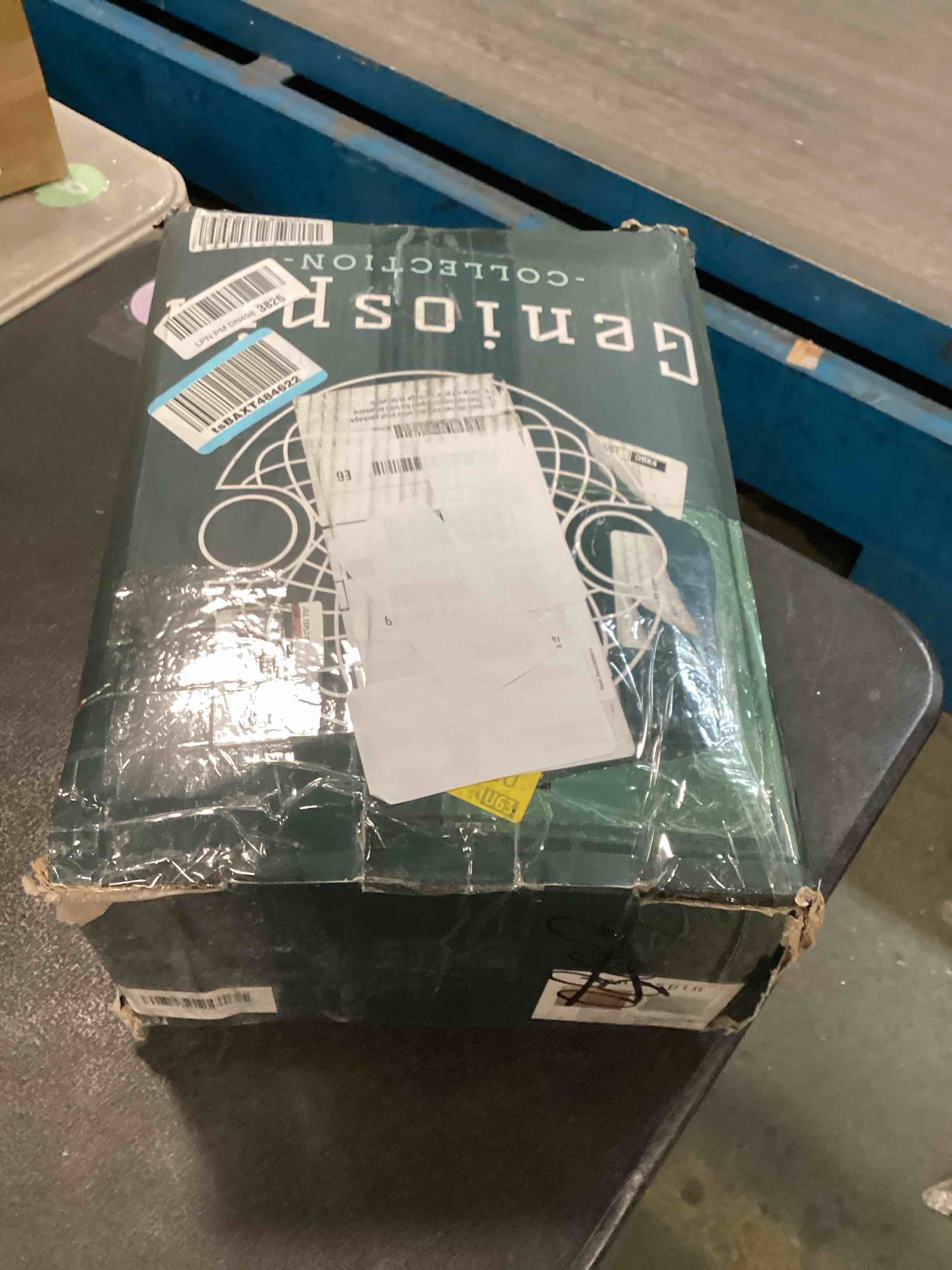https://s3.amazonaws.com/lotting-images-prod/bidfta/TEA1503616_1735860065628.jpeg