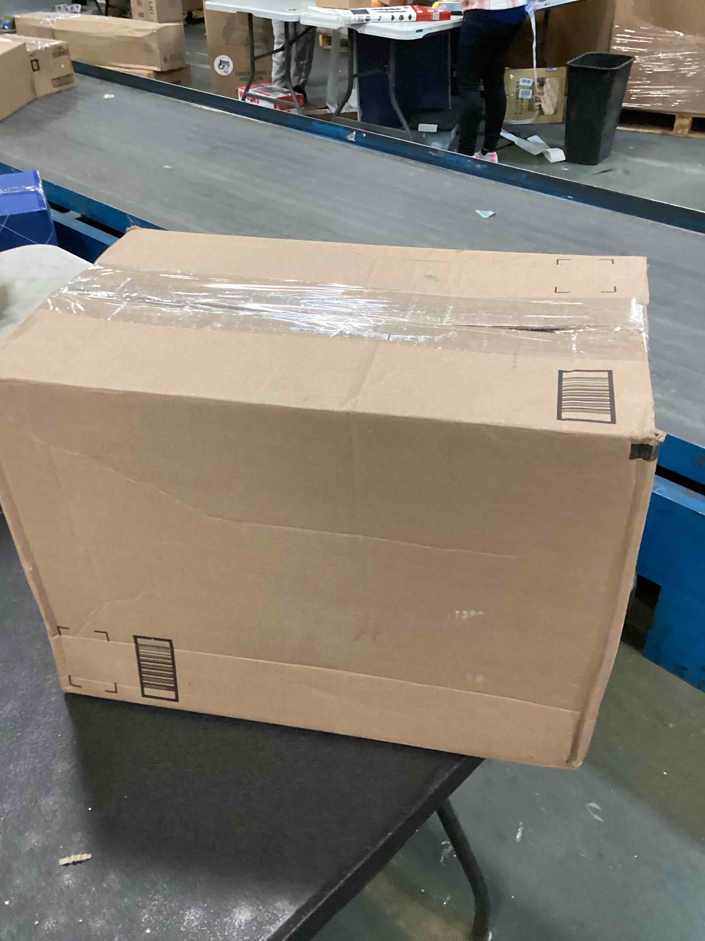 https://s3.amazonaws.com/lotting-images-prod/bidfta/TEA1503620_1735860308390.jpeg