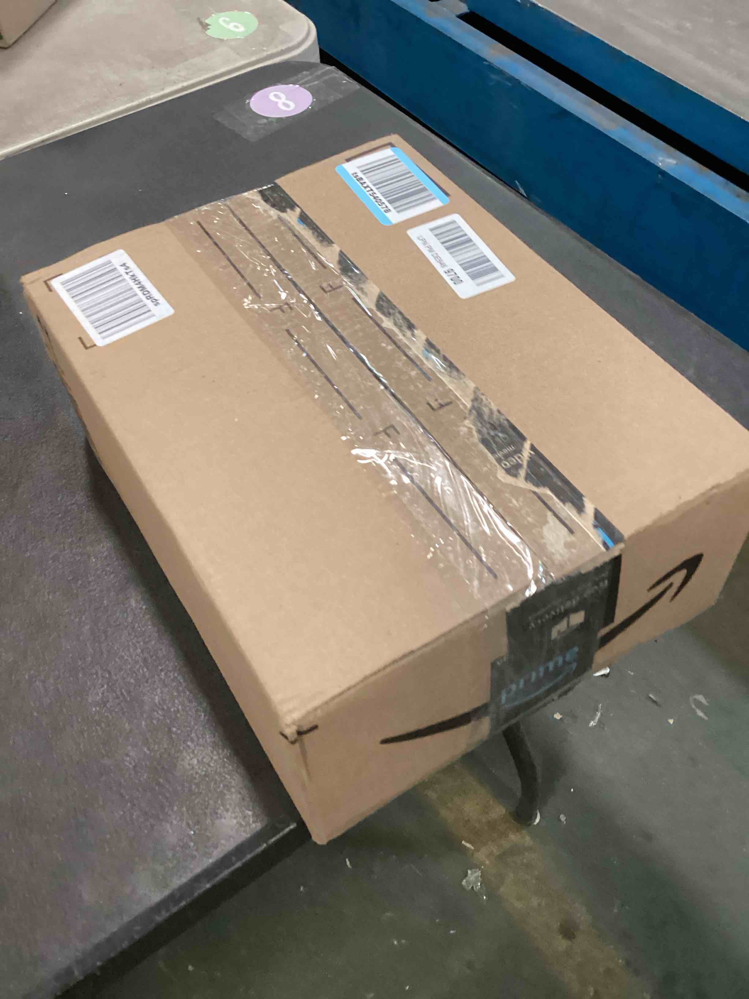 https://s3.amazonaws.com/lotting-images-prod/bidfta/TEA1503639_1735862150476.jpeg