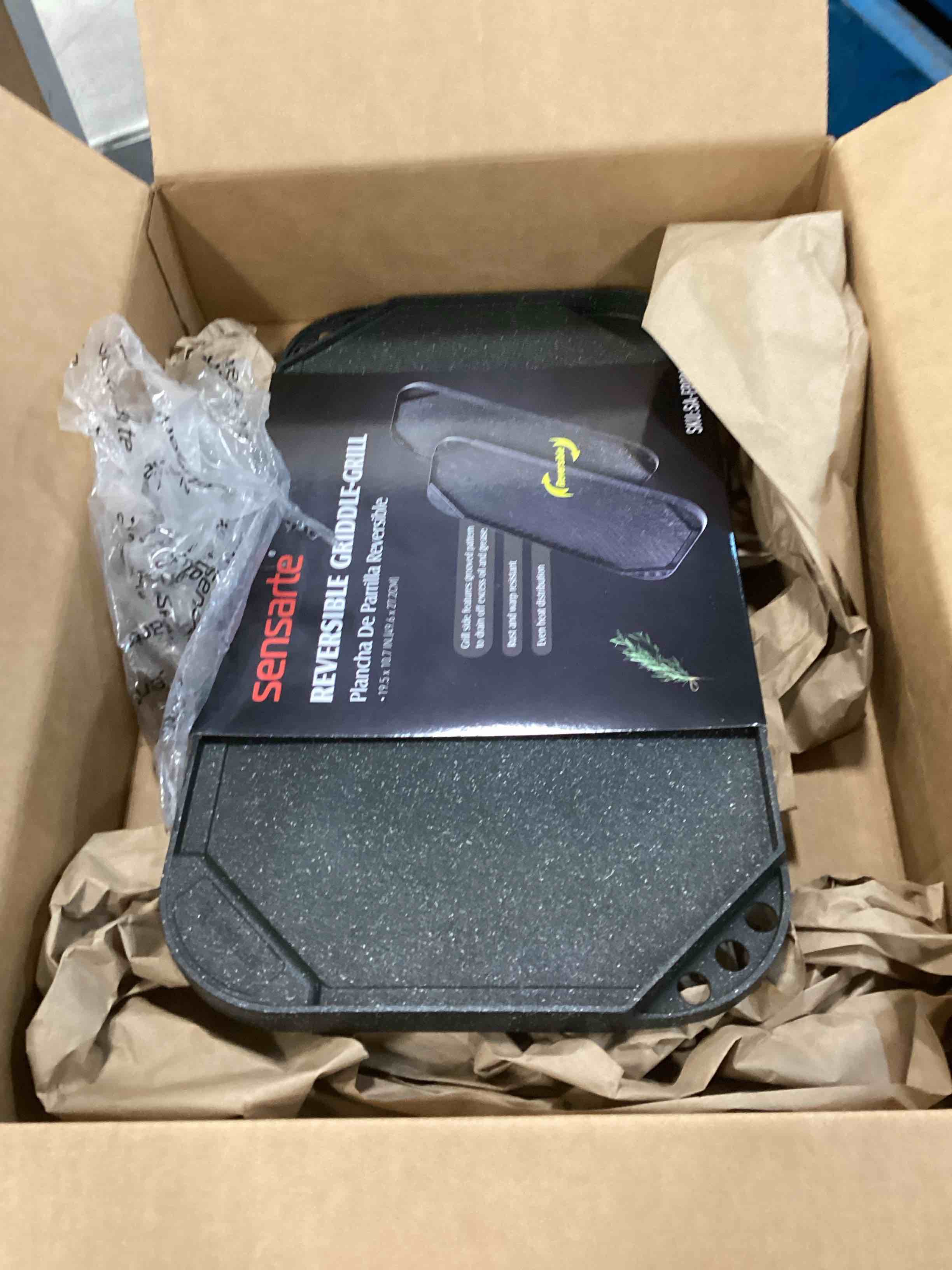 https://s3.amazonaws.com/lotting-images-prod/bidfta/TEA1503640_1735862196053.jpeg