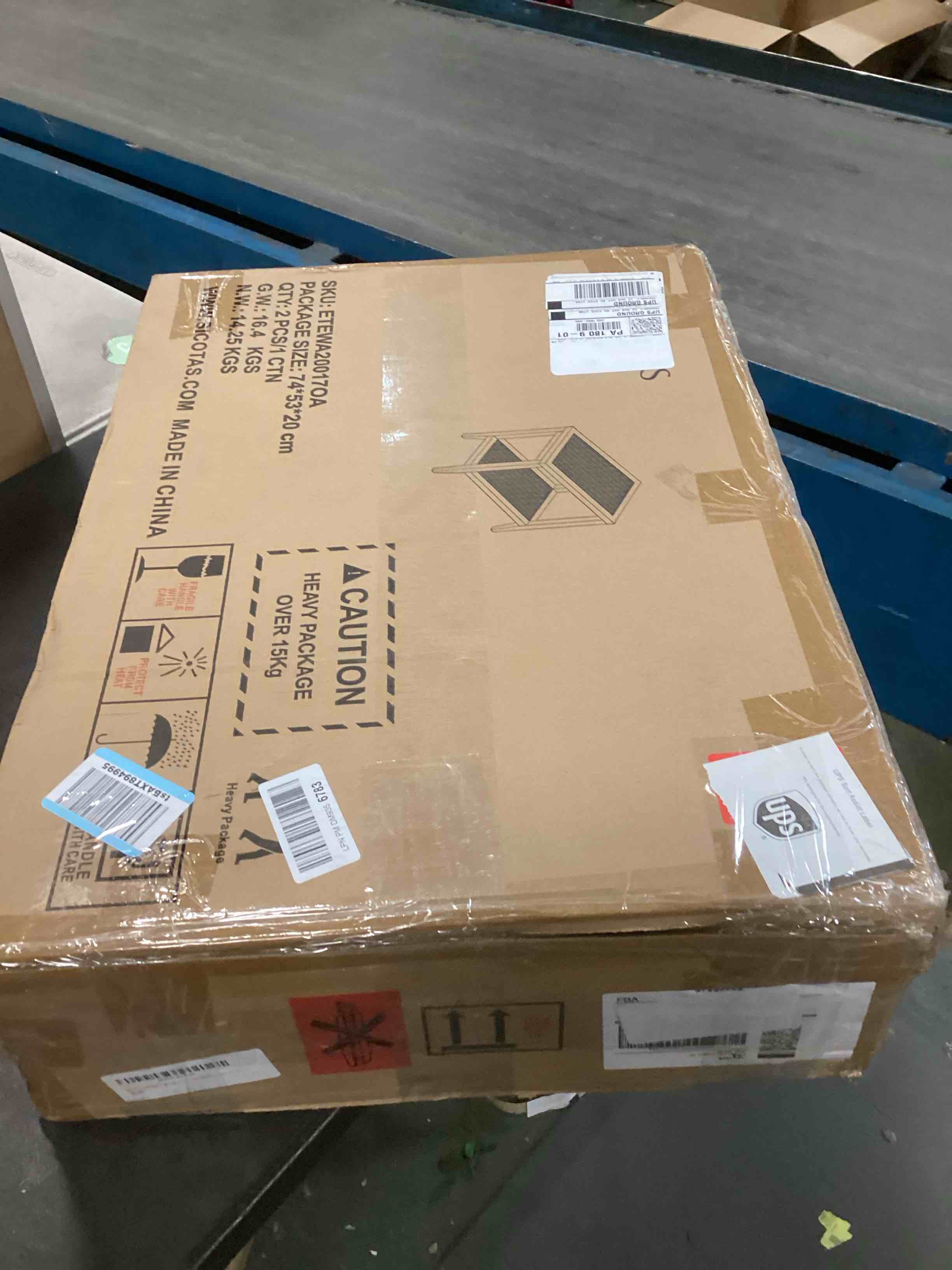 https://s3.amazonaws.com/lotting-images-prod/bidfta/TEA1503862_1735948386781.jpeg