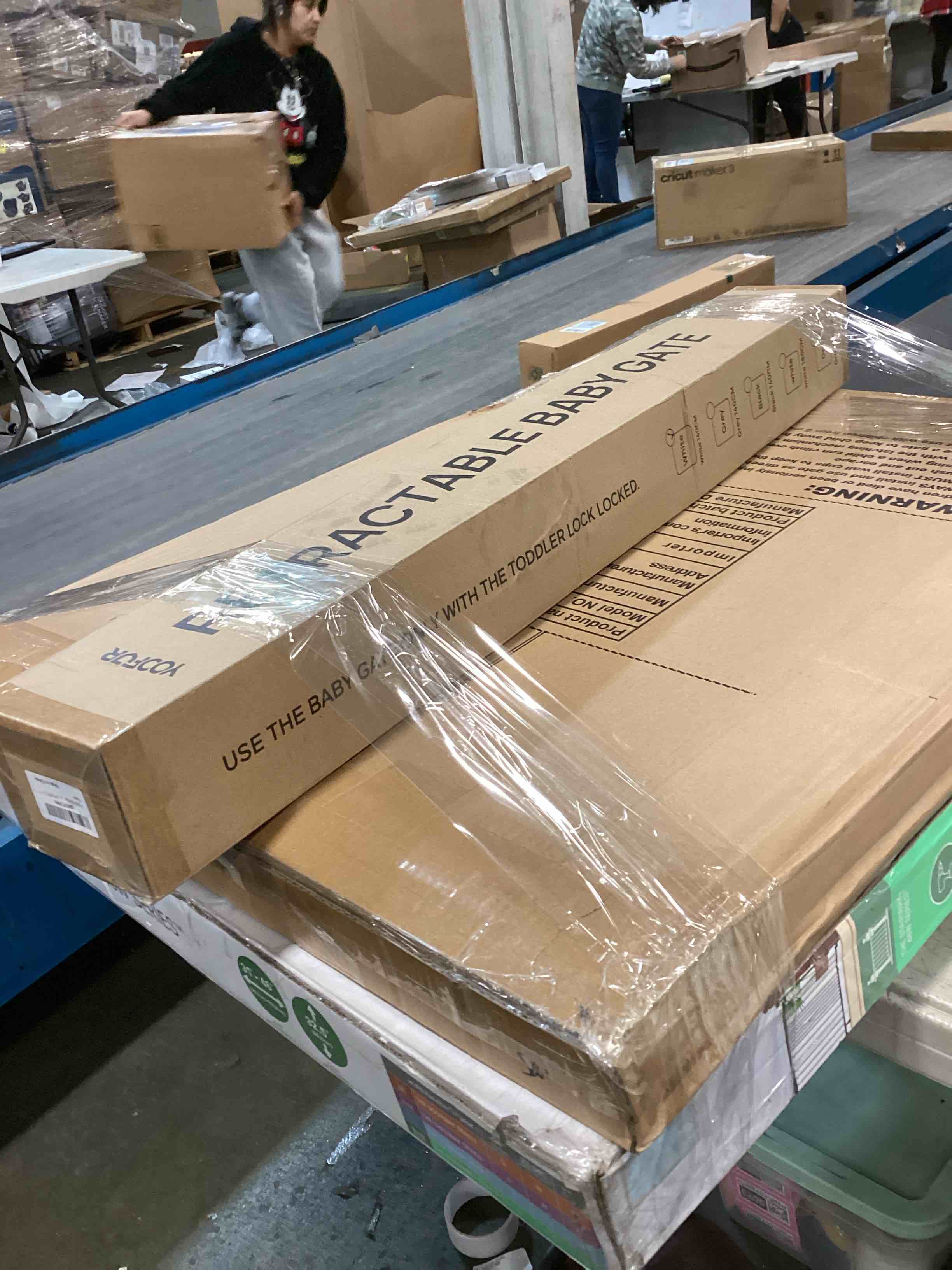 https://s3.amazonaws.com/lotting-images-prod/bidfta/TEA1504029_1735269577040.jpeg