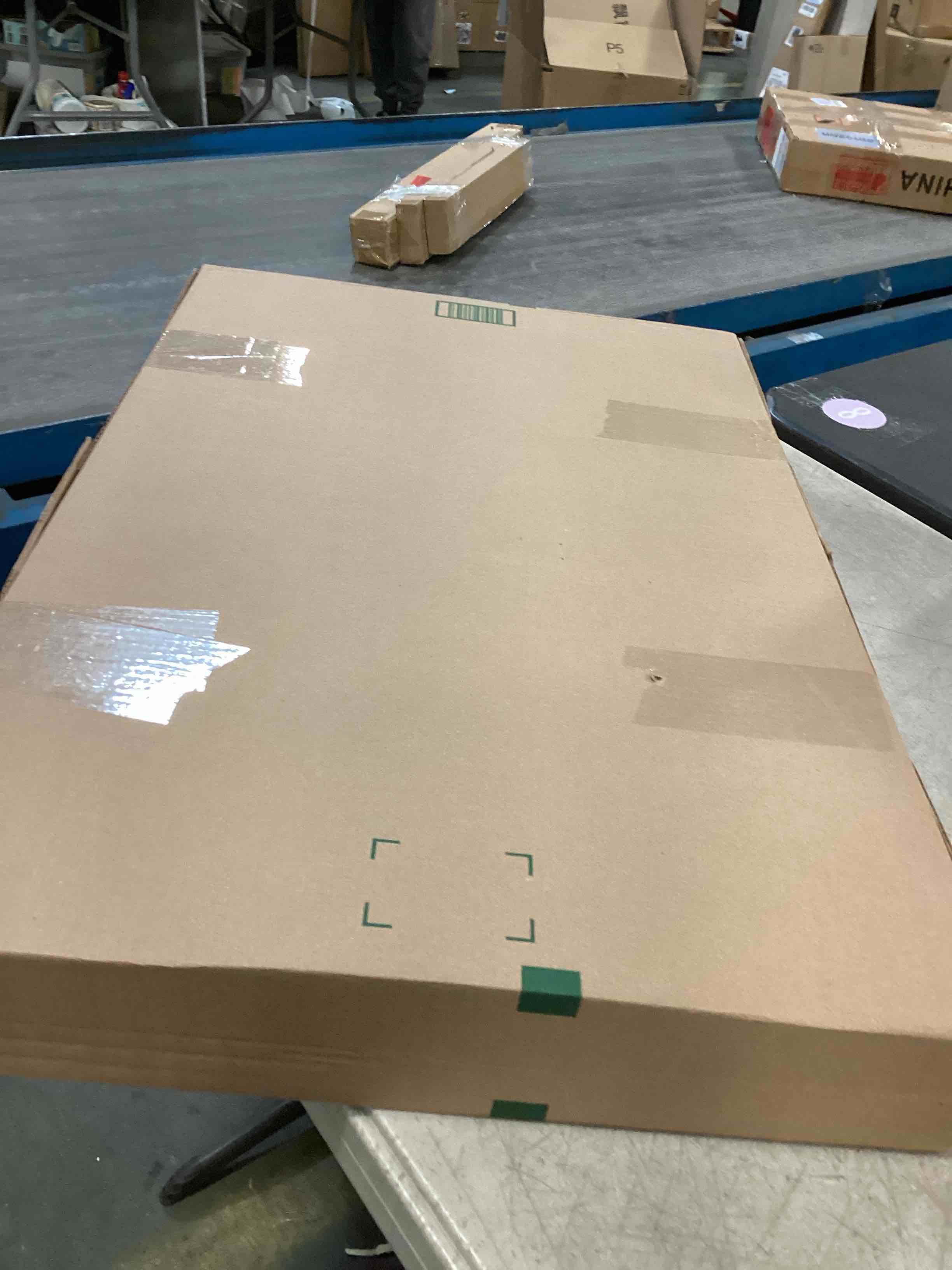 https://s3.amazonaws.com/lotting-images-prod/bidfta/TEA1504211_1735614736813.jpeg