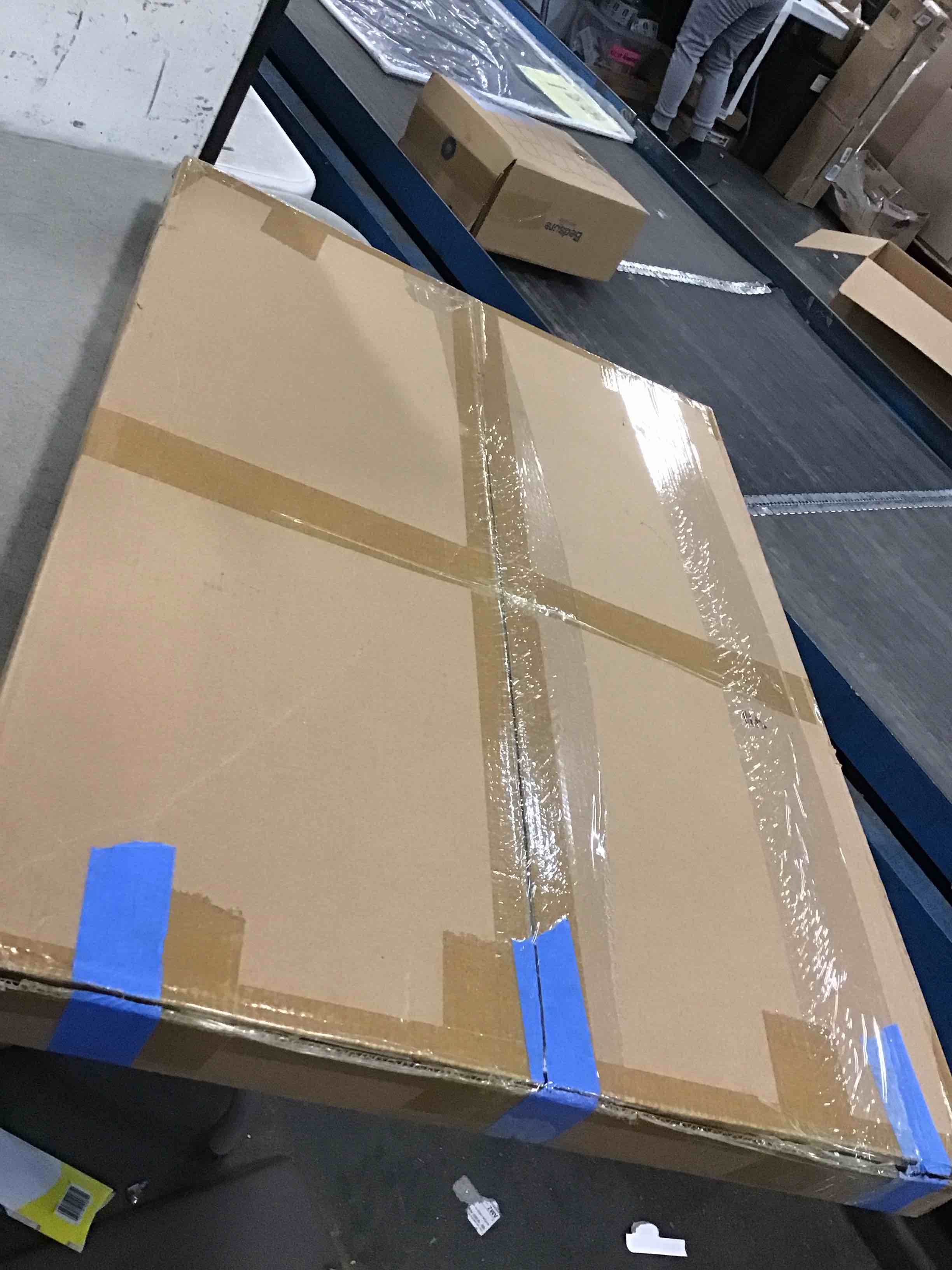 https://s3.amazonaws.com/lotting-images-prod/bidfta/TEA1505103_1736364499692.jpeg
