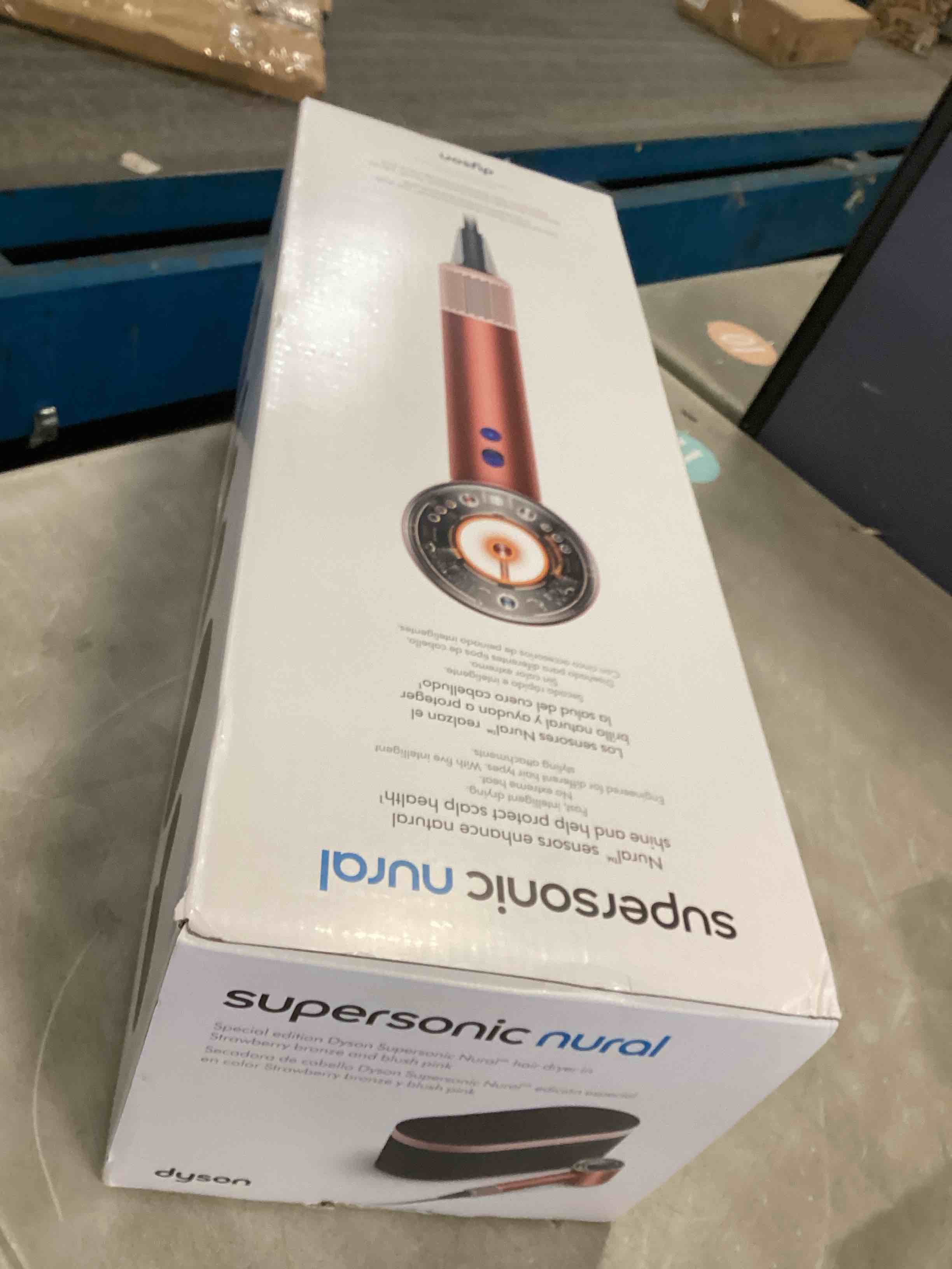 https://s3.amazonaws.com/lotting-images-prod/bidfta/TEA1505295_1736444325281.jpeg