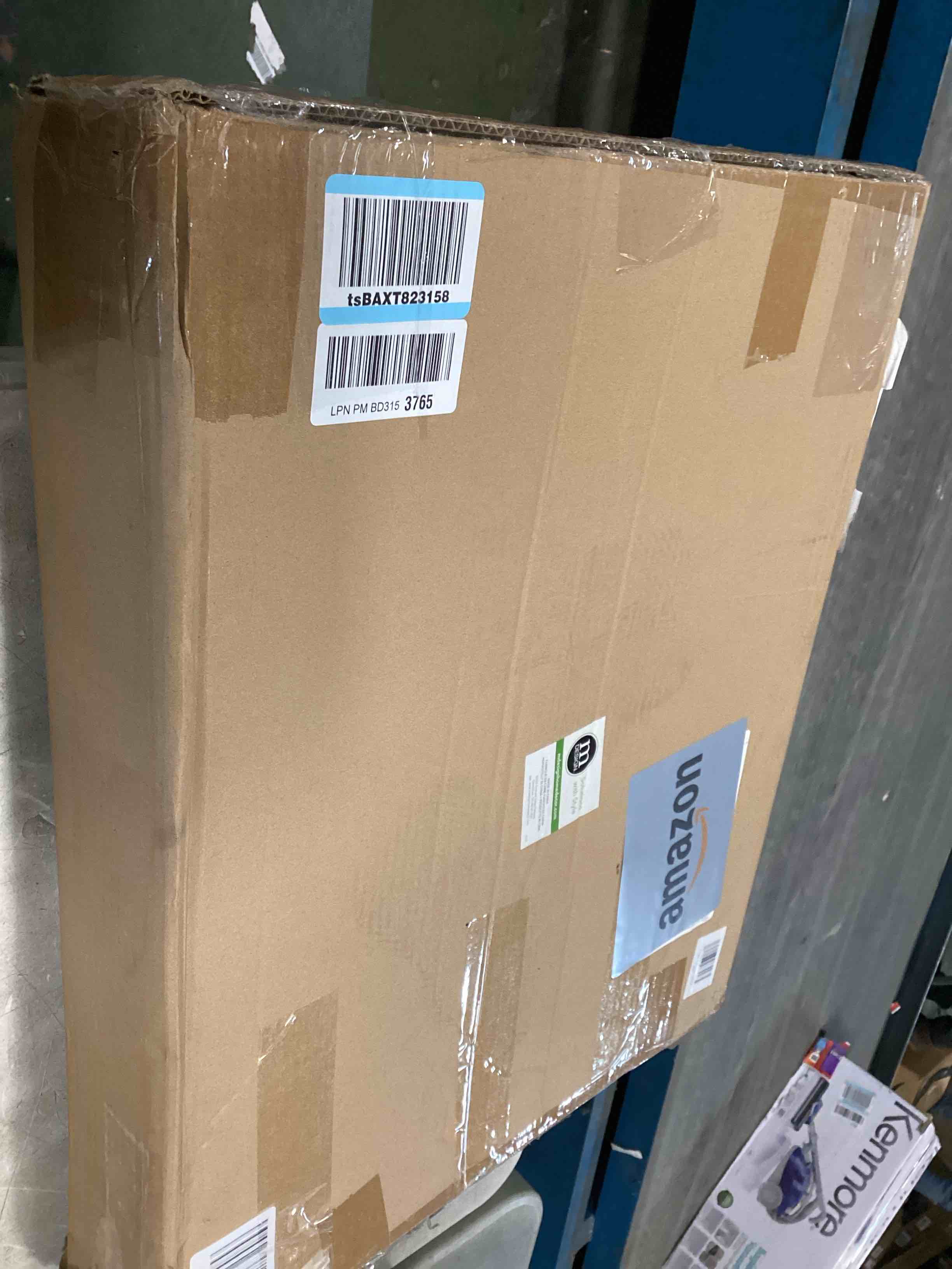 https://s3.amazonaws.com/lotting-images-prod/bidfta/TEA1505353_1736454197774.jpeg