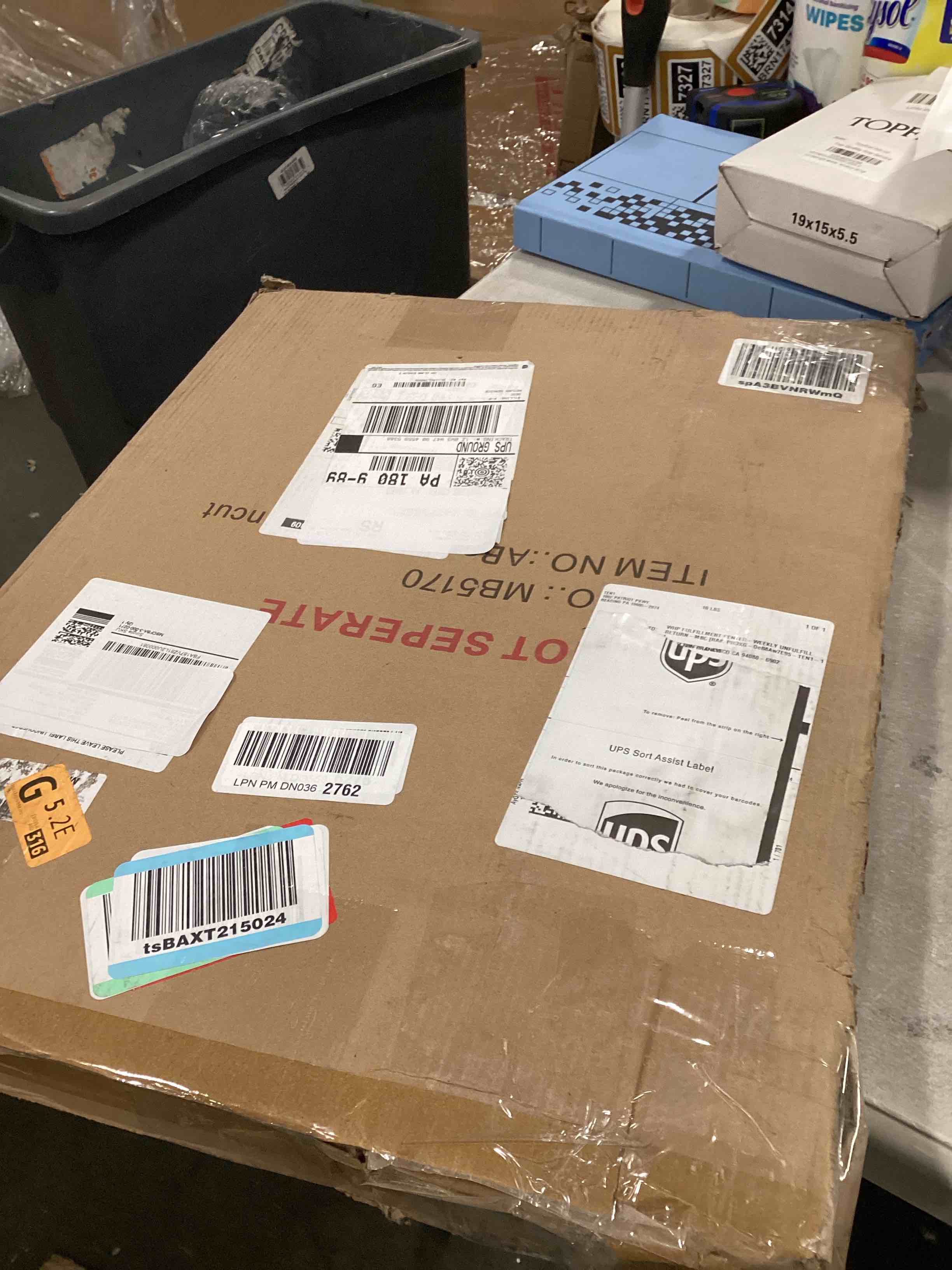 https://s3.amazonaws.com/lotting-images-prod/bidfta/TEA1505637_1736543826524.jpeg