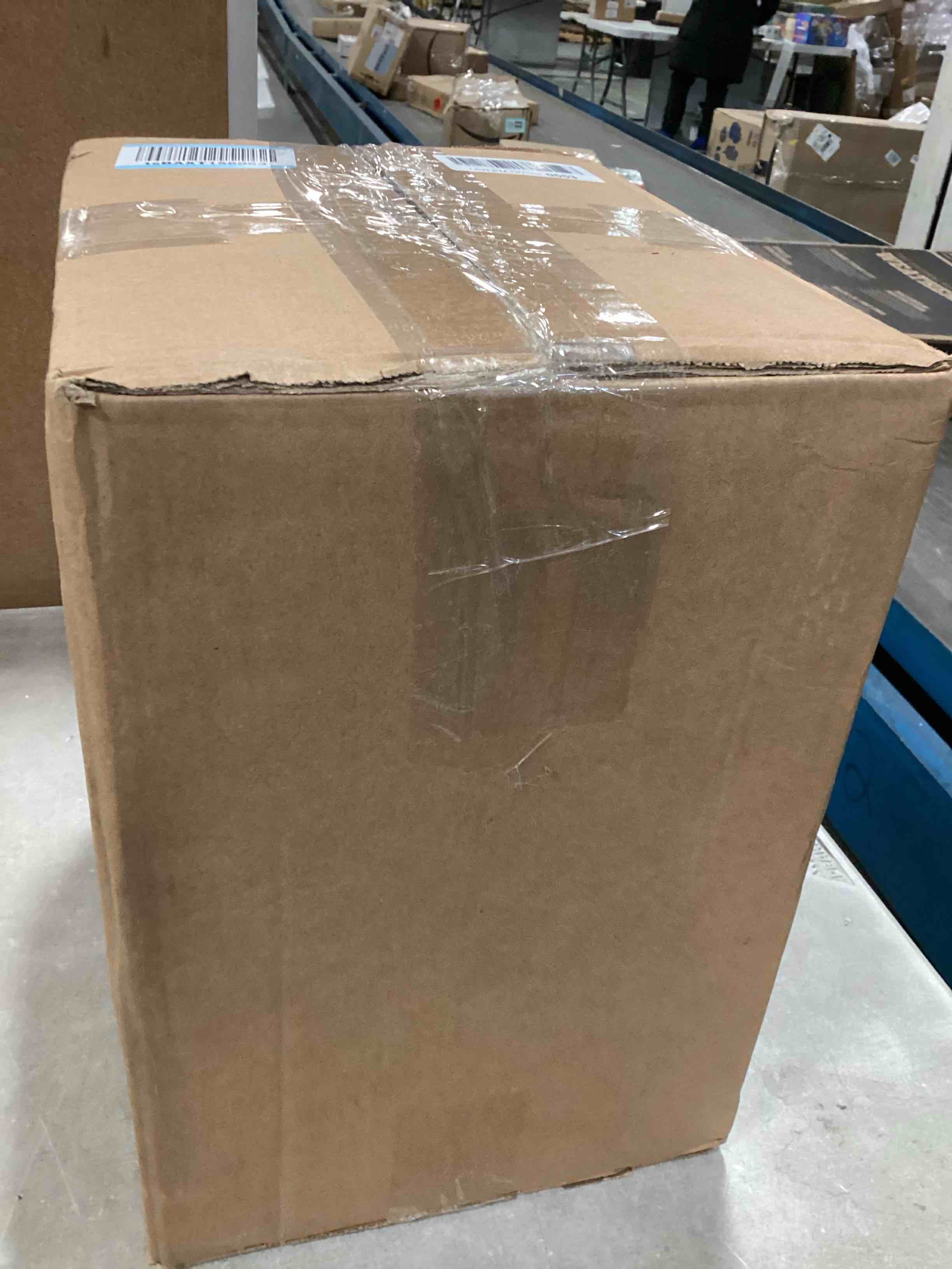 https://s3.amazonaws.com/lotting-images-prod/bidfta/TEA1505654_1736598999031.jpeg