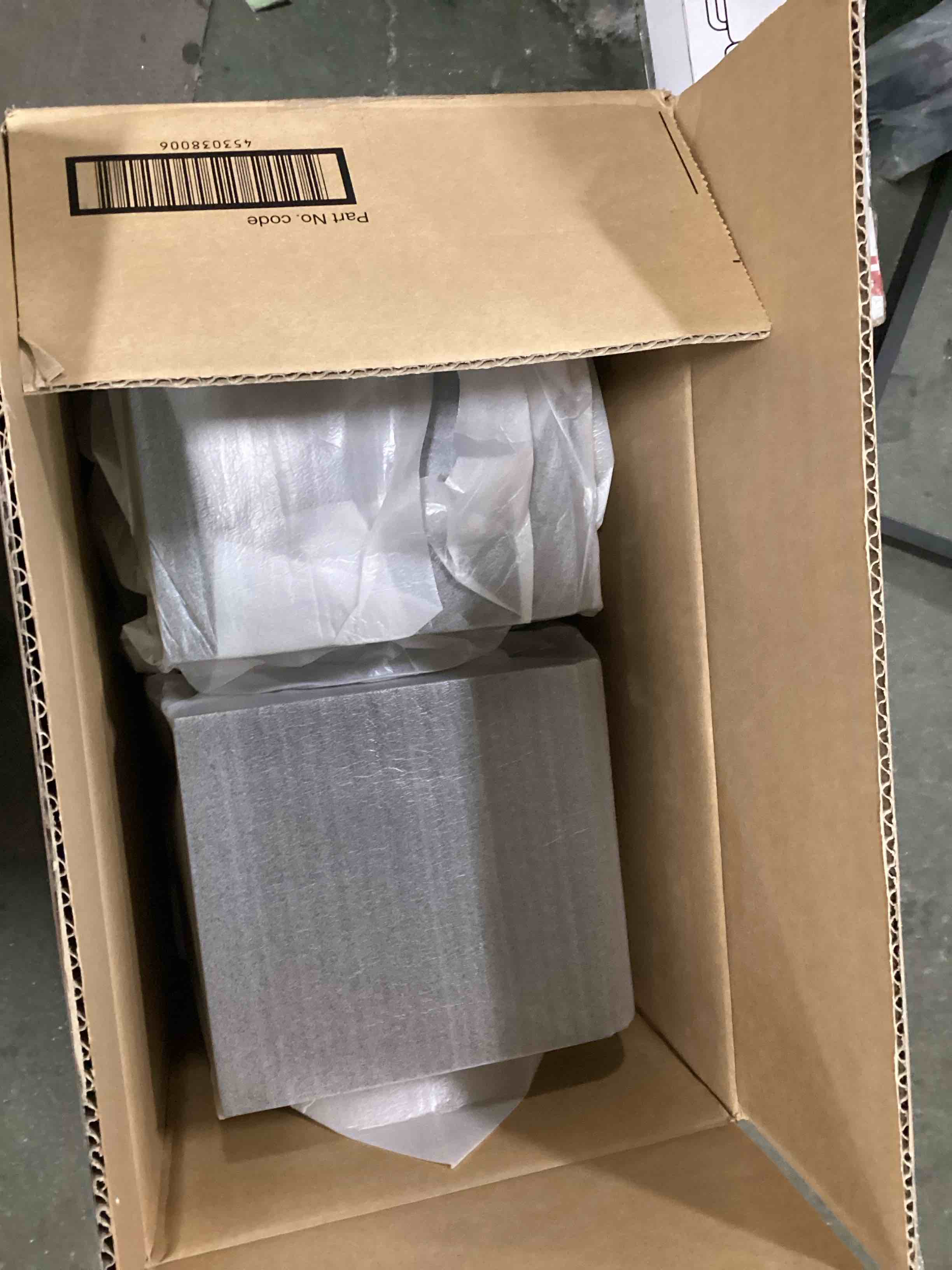 https://s3.amazonaws.com/lotting-images-prod/bidfta/TEA1505825_1736772591785.jpeg