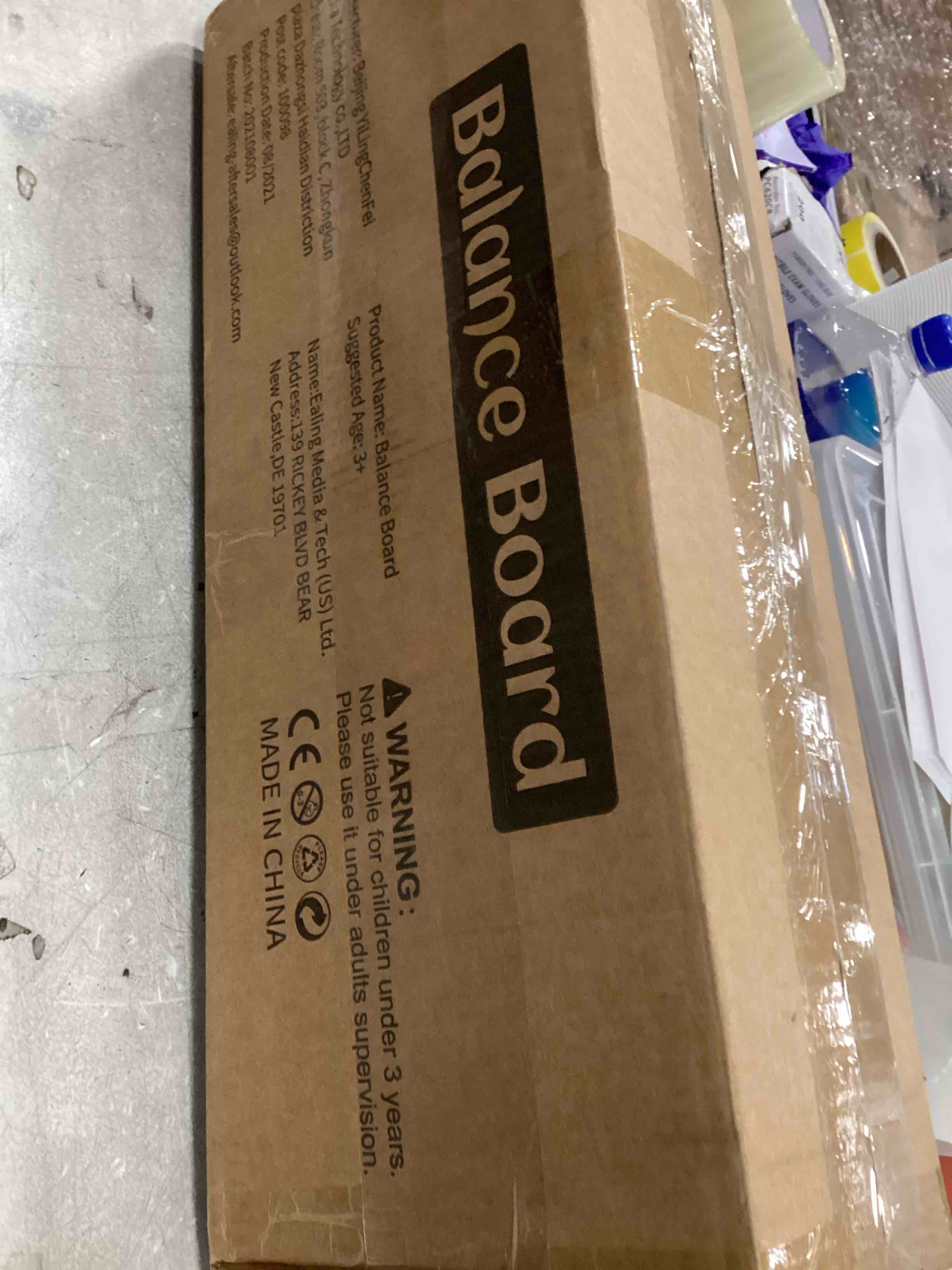 https://s3.amazonaws.com/lotting-images-prod/bidfta/TEA1506099_1736861922144.jpeg