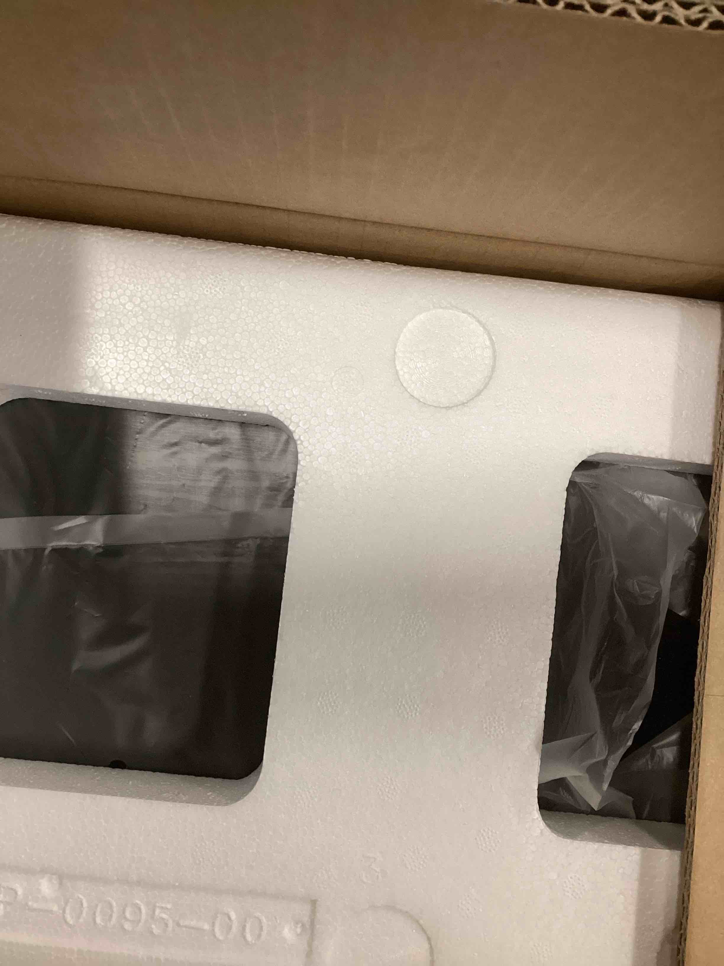 https://s3.amazonaws.com/lotting-images-prod/bidfta/TEA1506258_1736882601007.jpeg